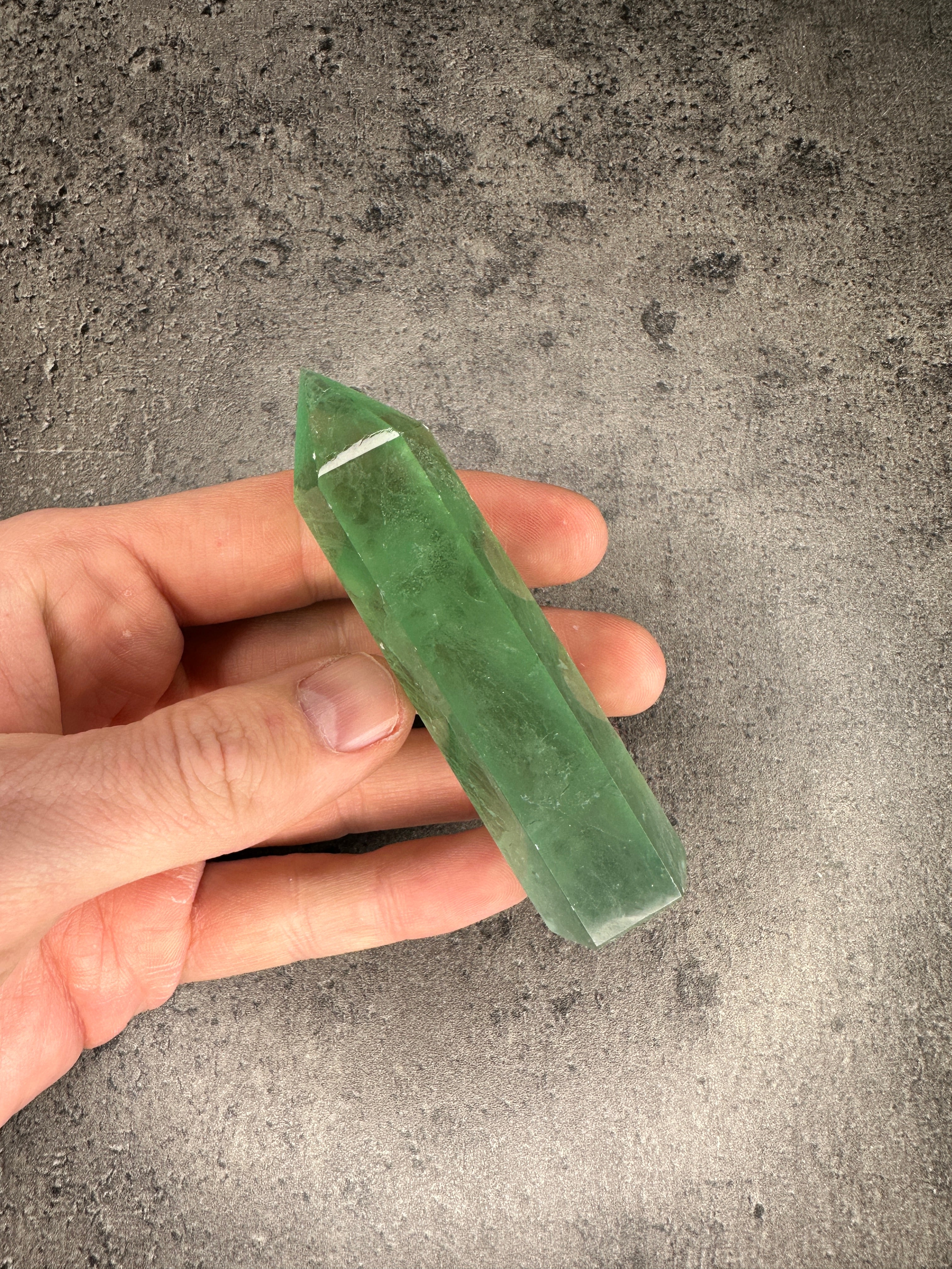 Green fluorite - Tower