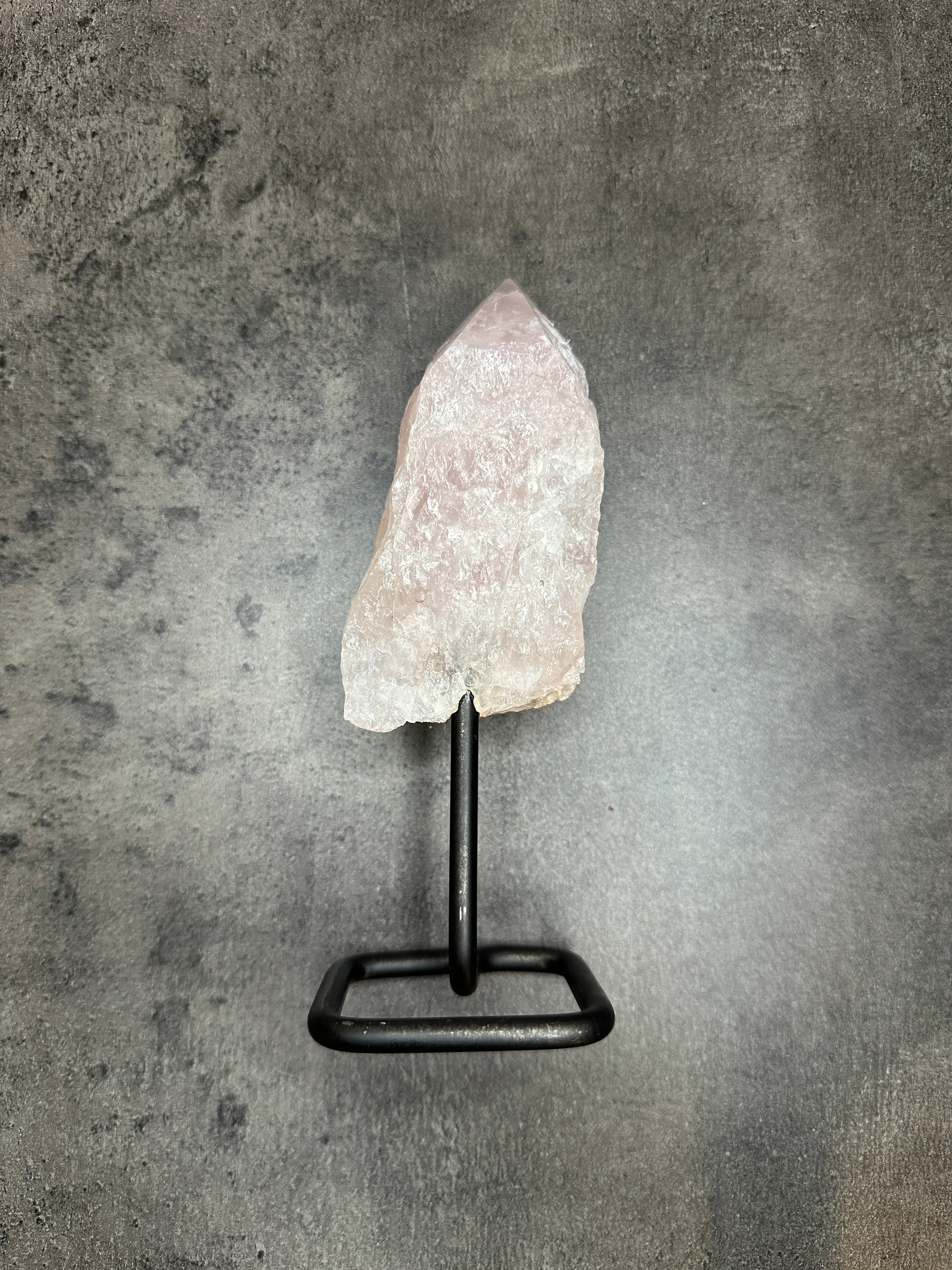 Rose quartz - Rough chunk on stand