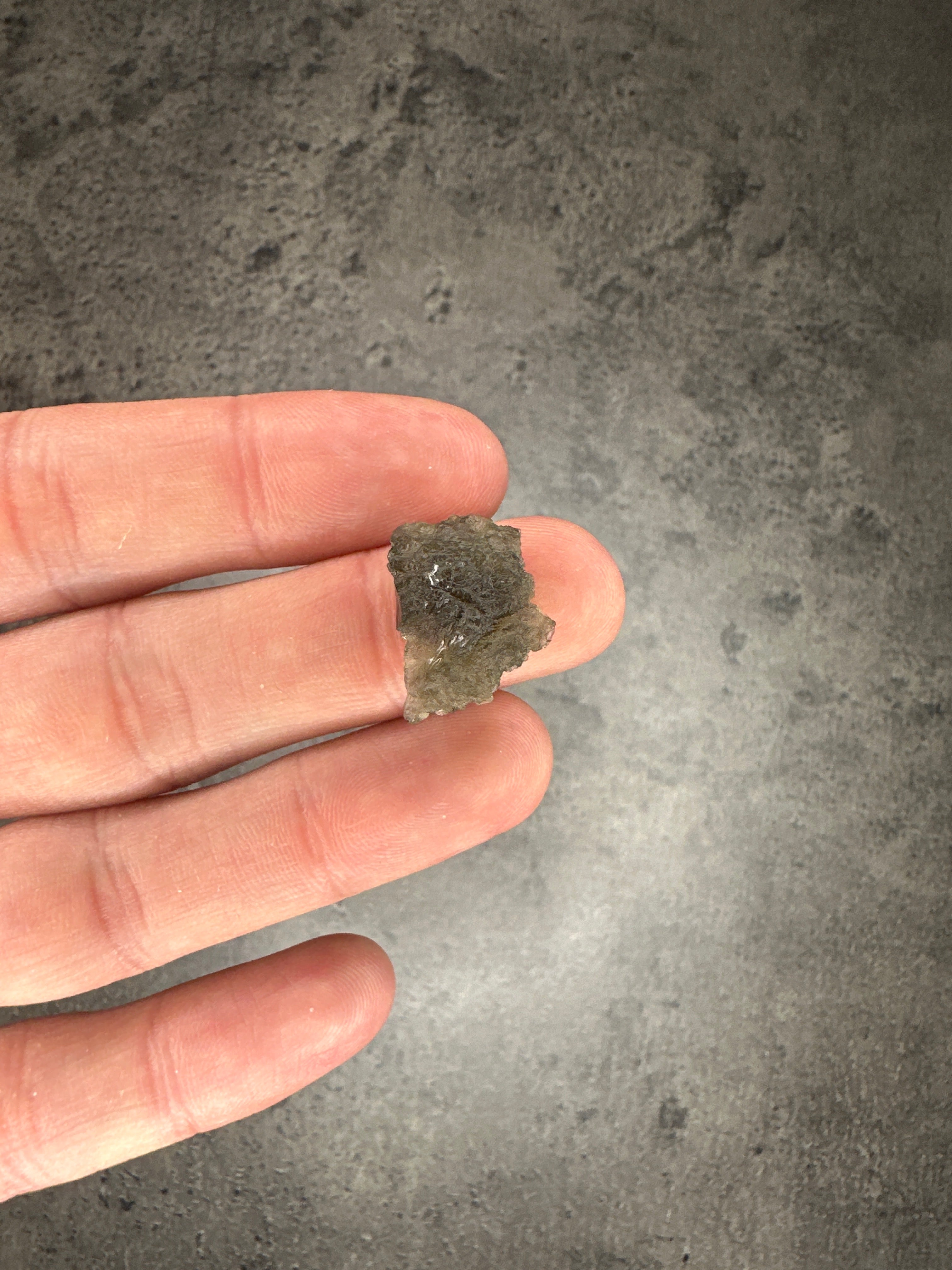 Moldavite - Rough/raw pieces