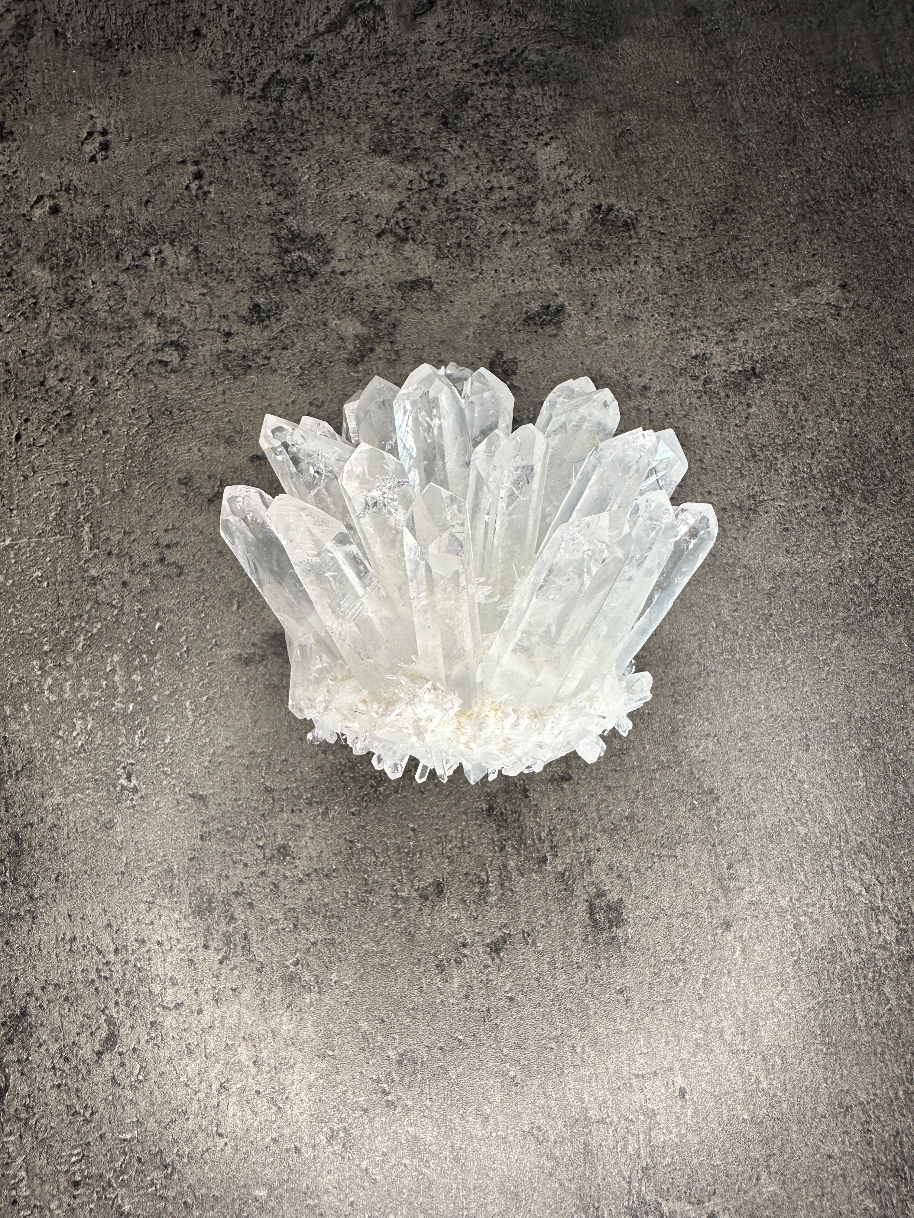 Clear quartz - Cluster