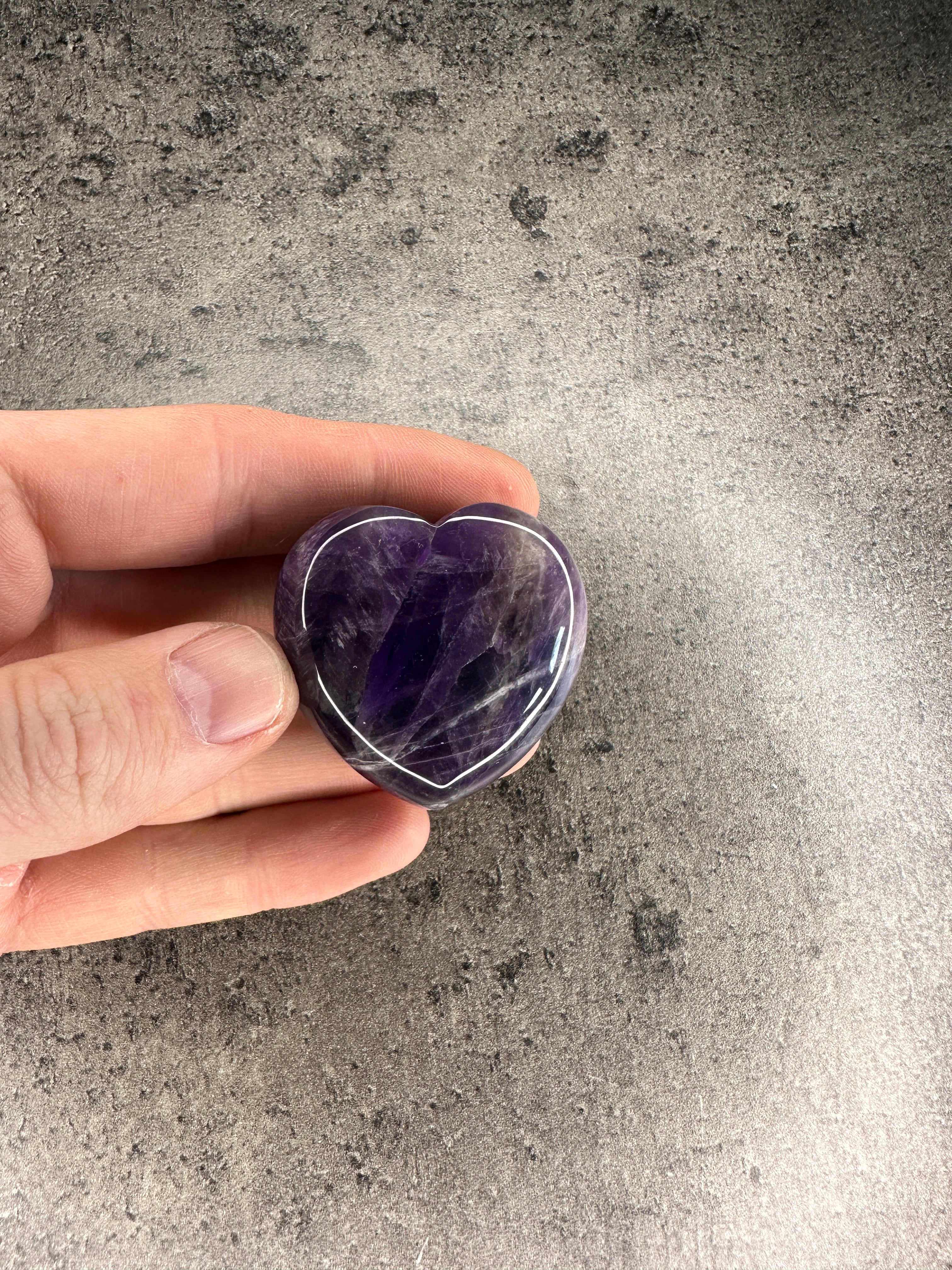 Amethyst - Medium heart