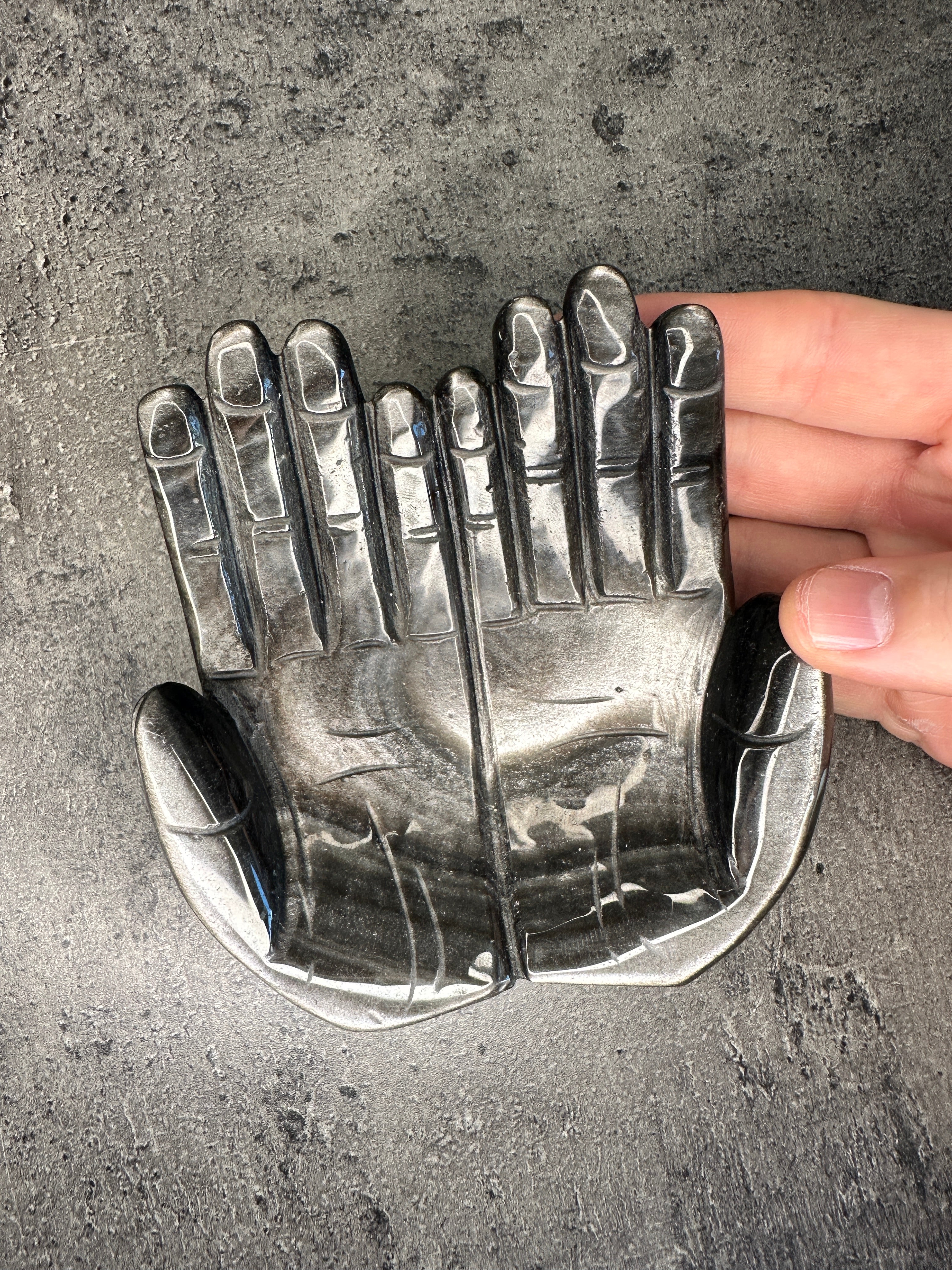 Silver sheen obsidian - Receiving hands