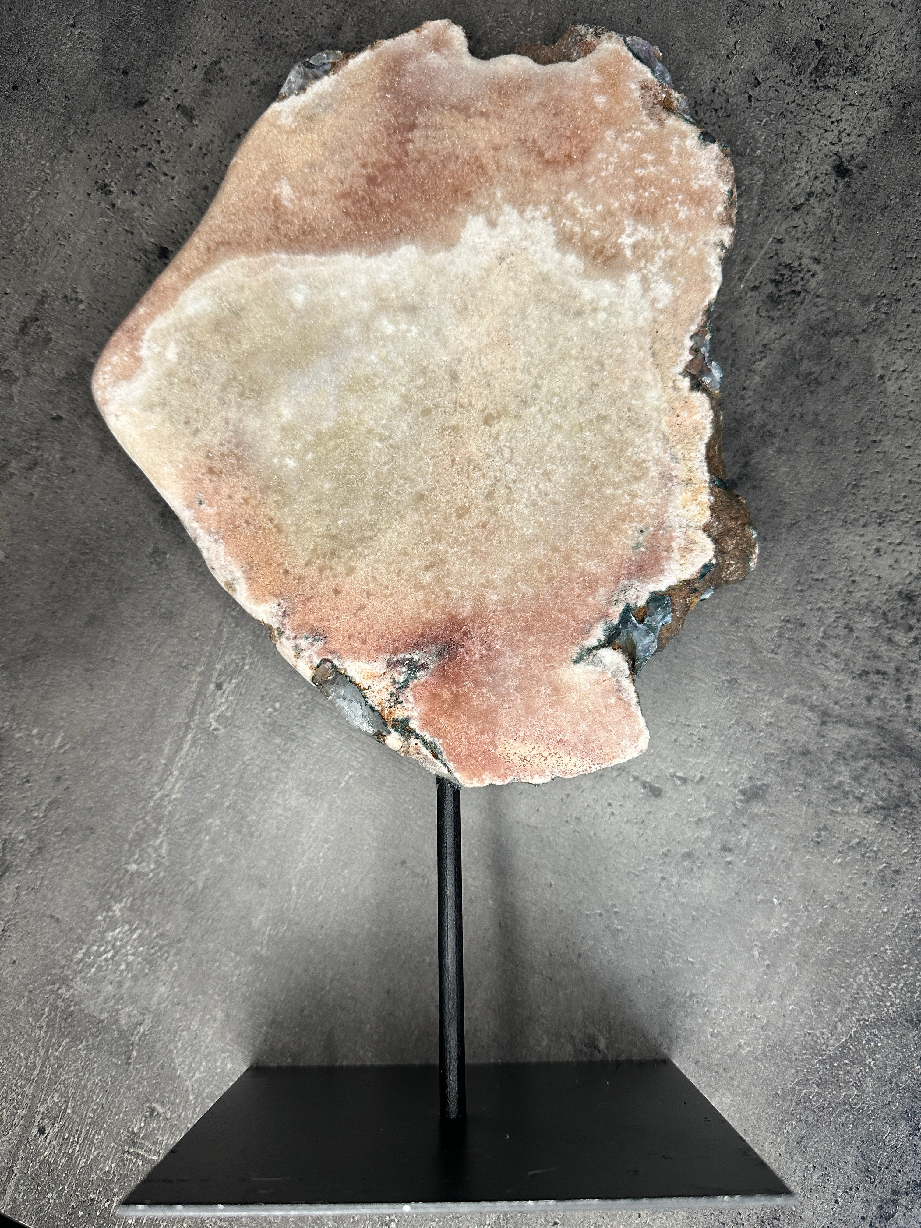 Pink amethyst - XL slab on stand