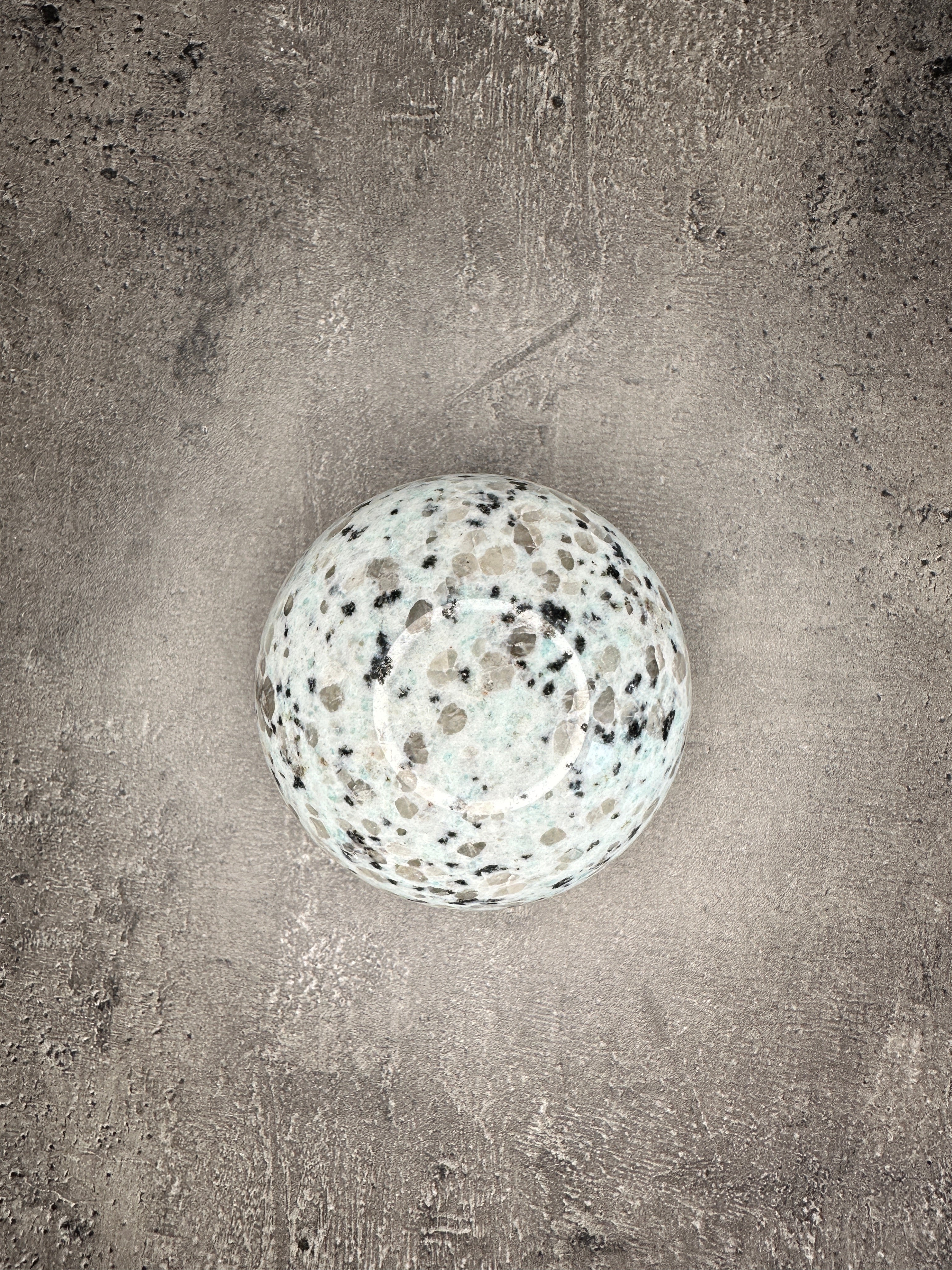 Kiwi jasper - XL Sphere