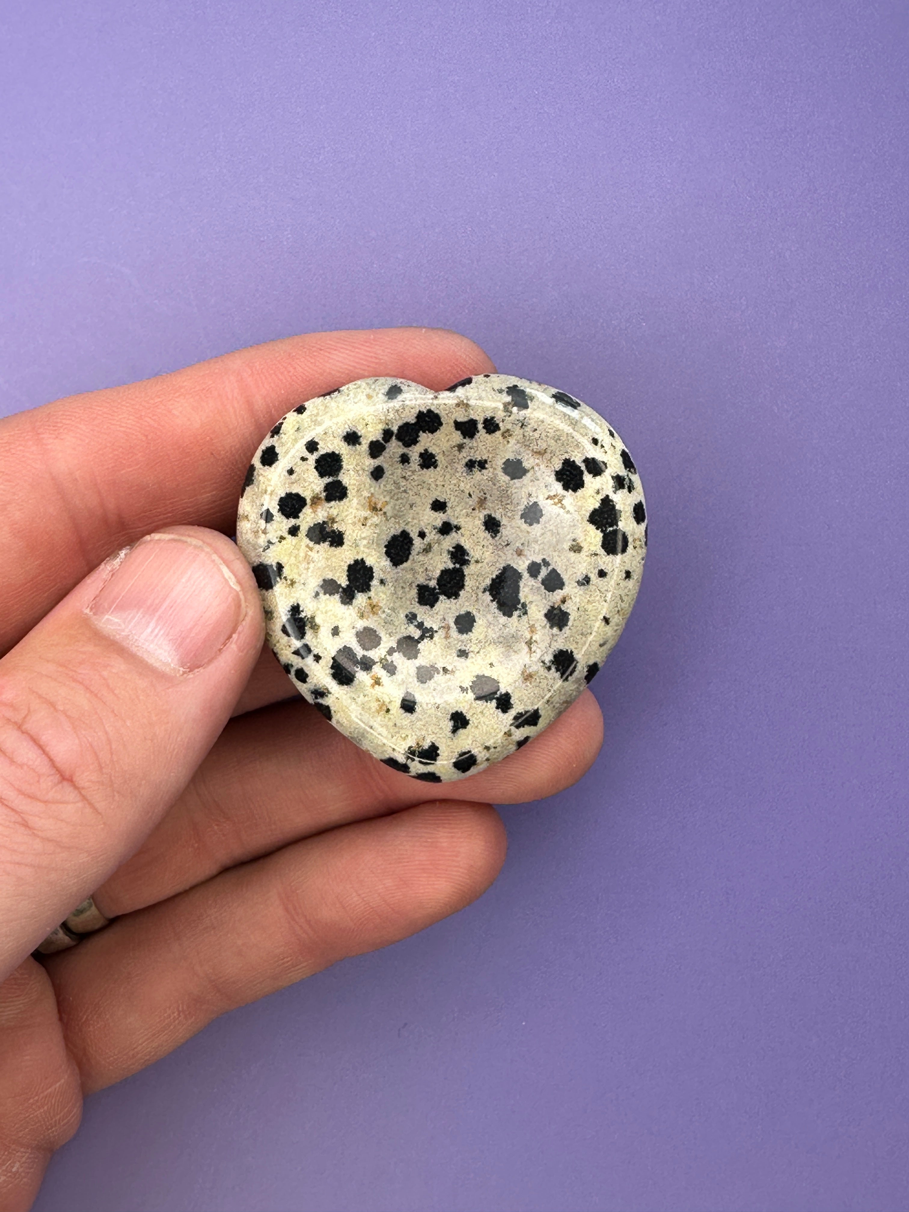 Dalmatian jasper - Heart thumbstone