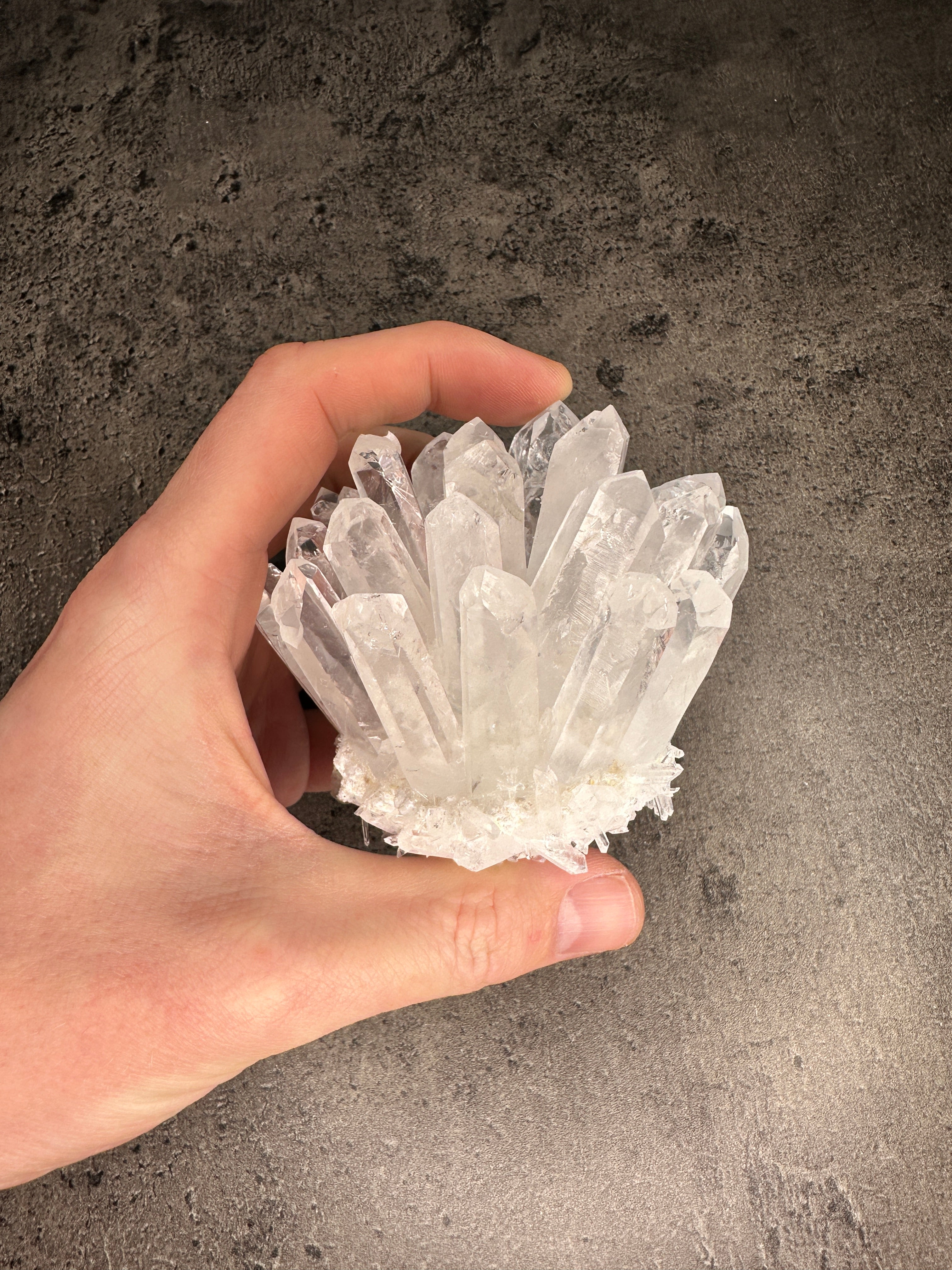Clear quartz - Cluster