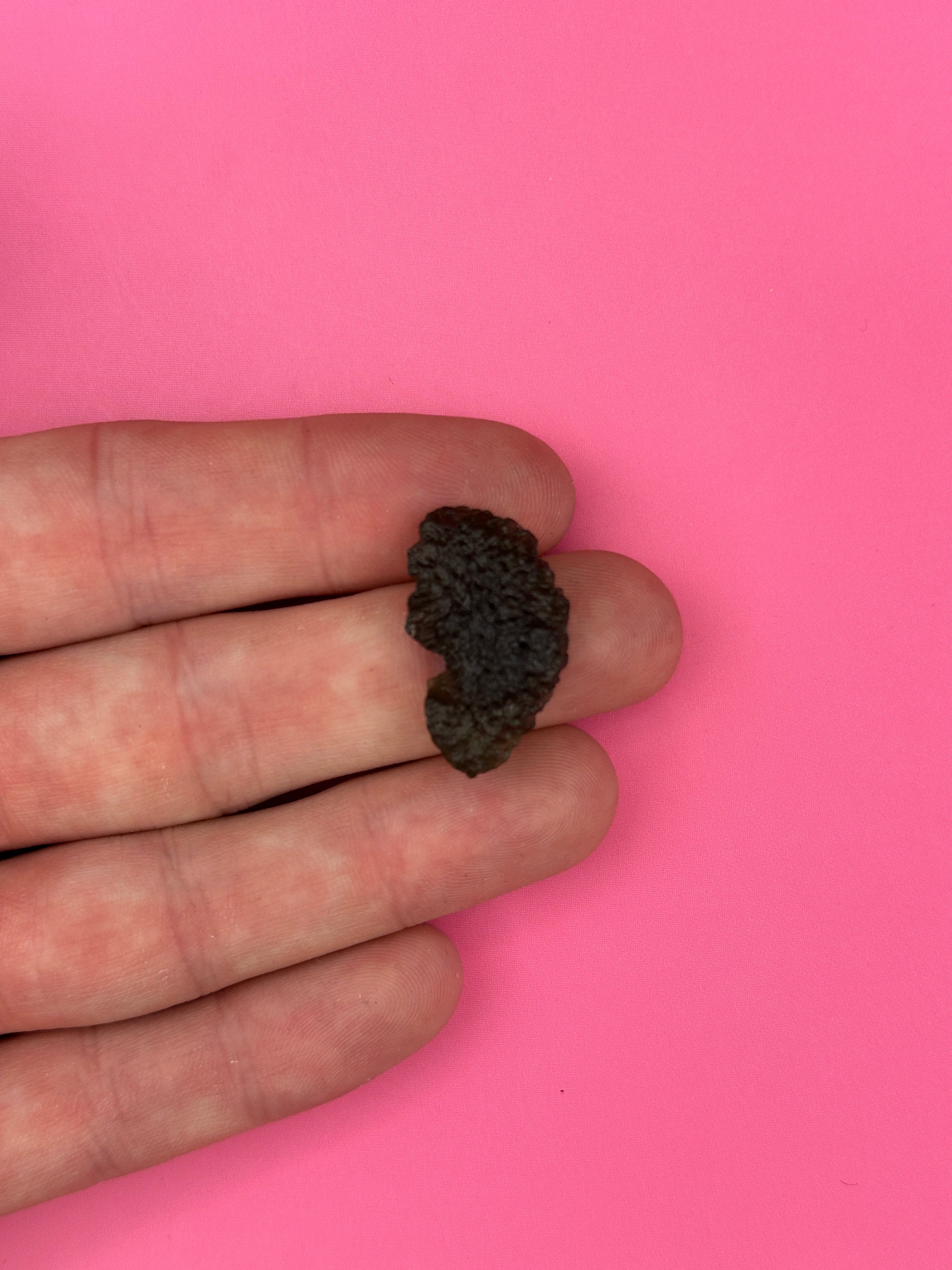 Moldavite - Rough/raw pieces