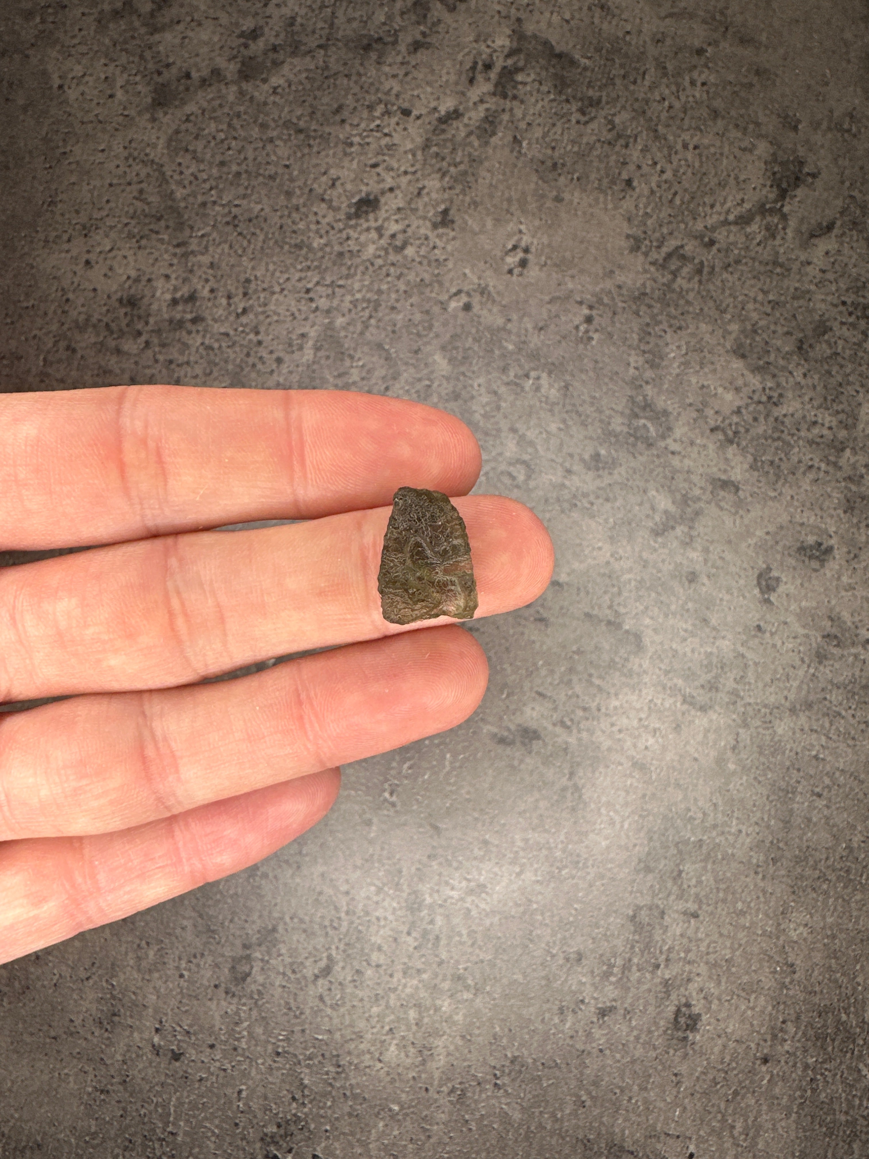 Moldavite - Rough/raw pieces