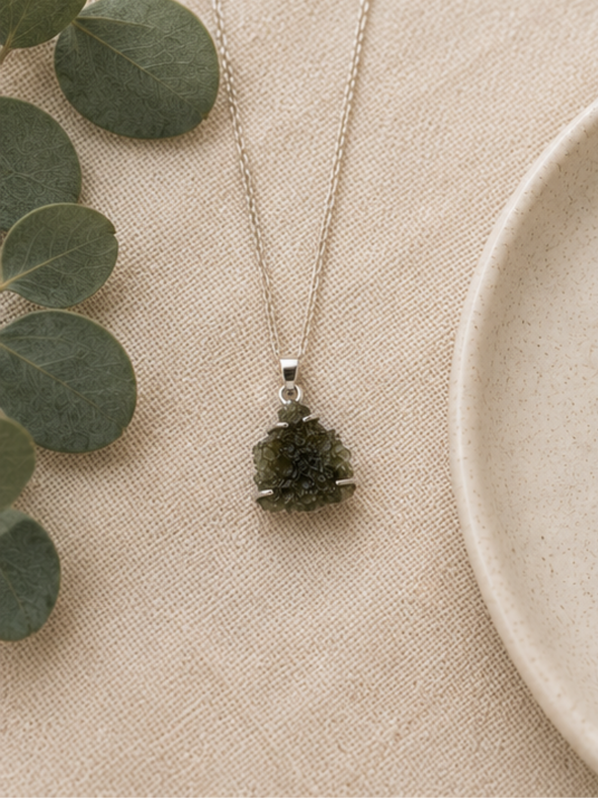 Moldavite - Necklace pendant - Rough
