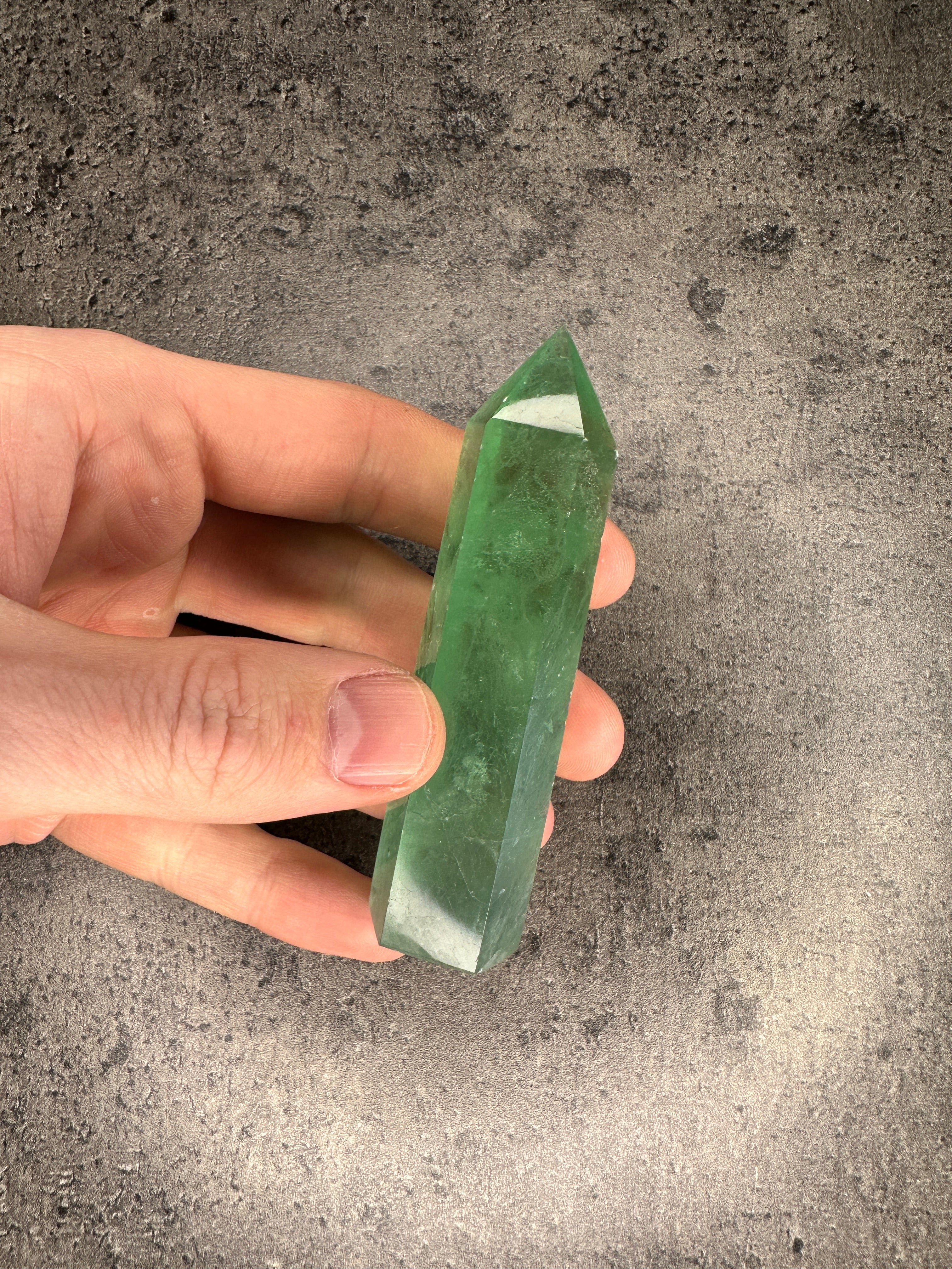 Green fluorite - Tower