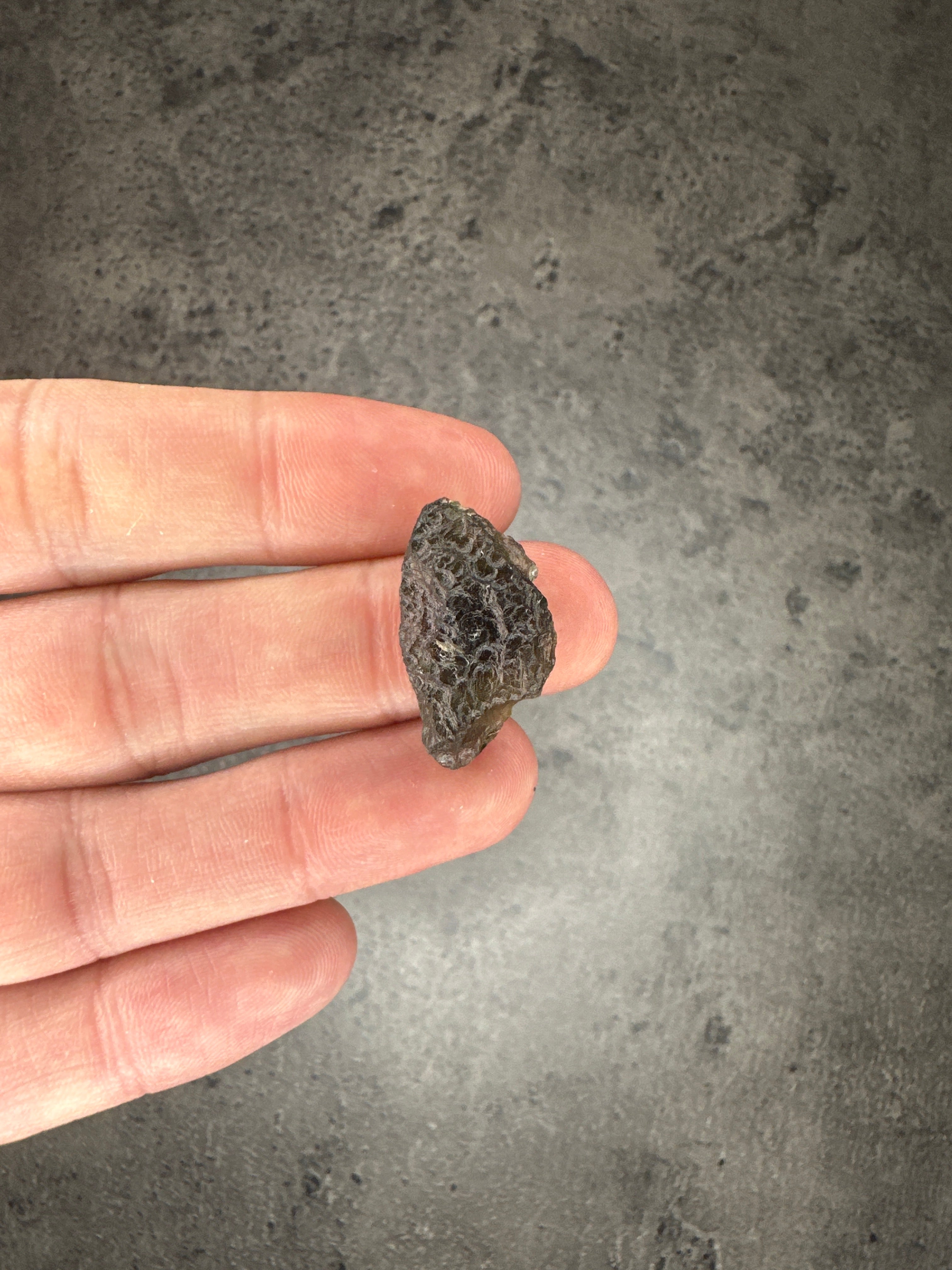 Moldavite - Rough/raw pieces