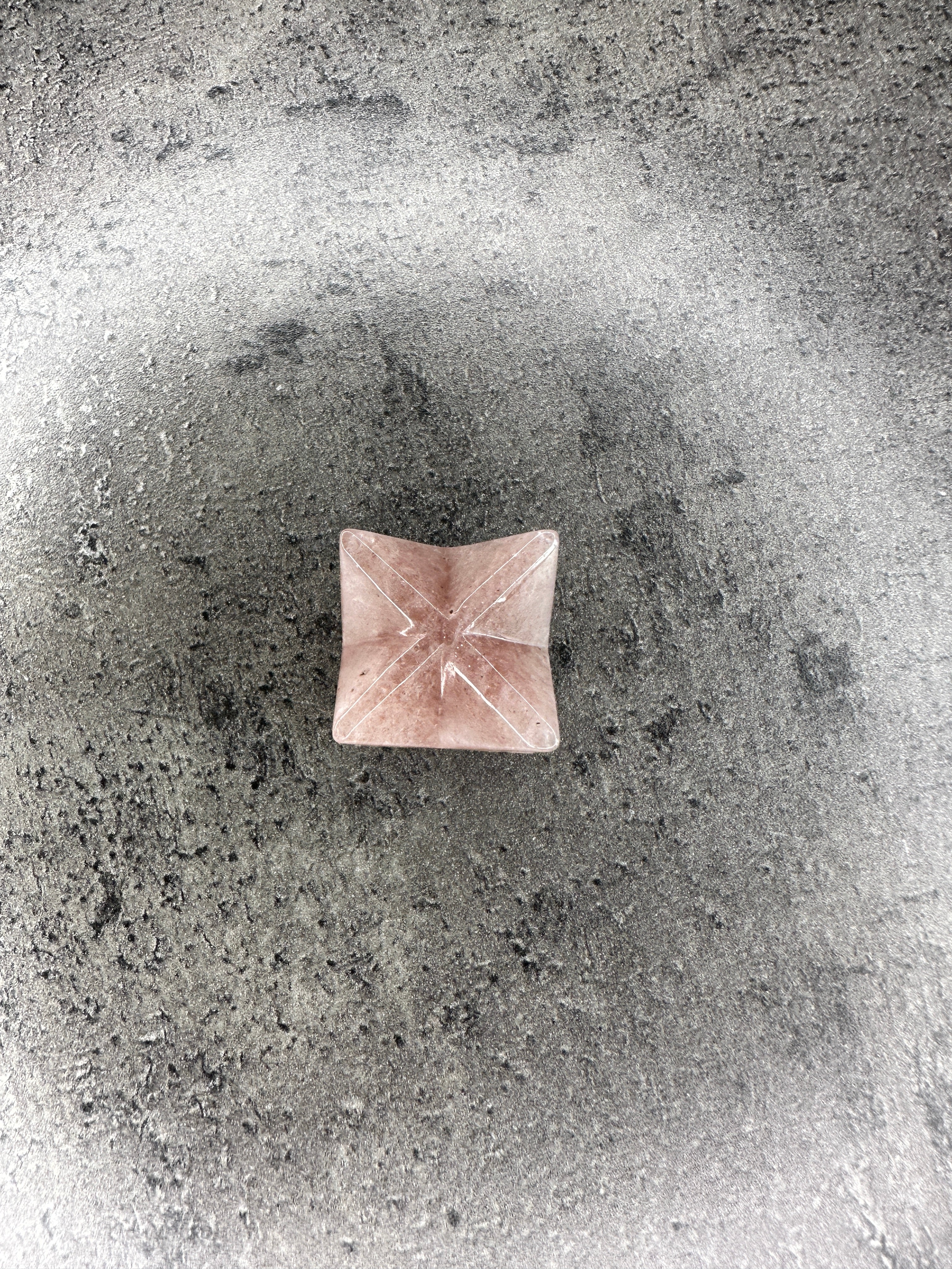 Strawberry quartz - Merkaba