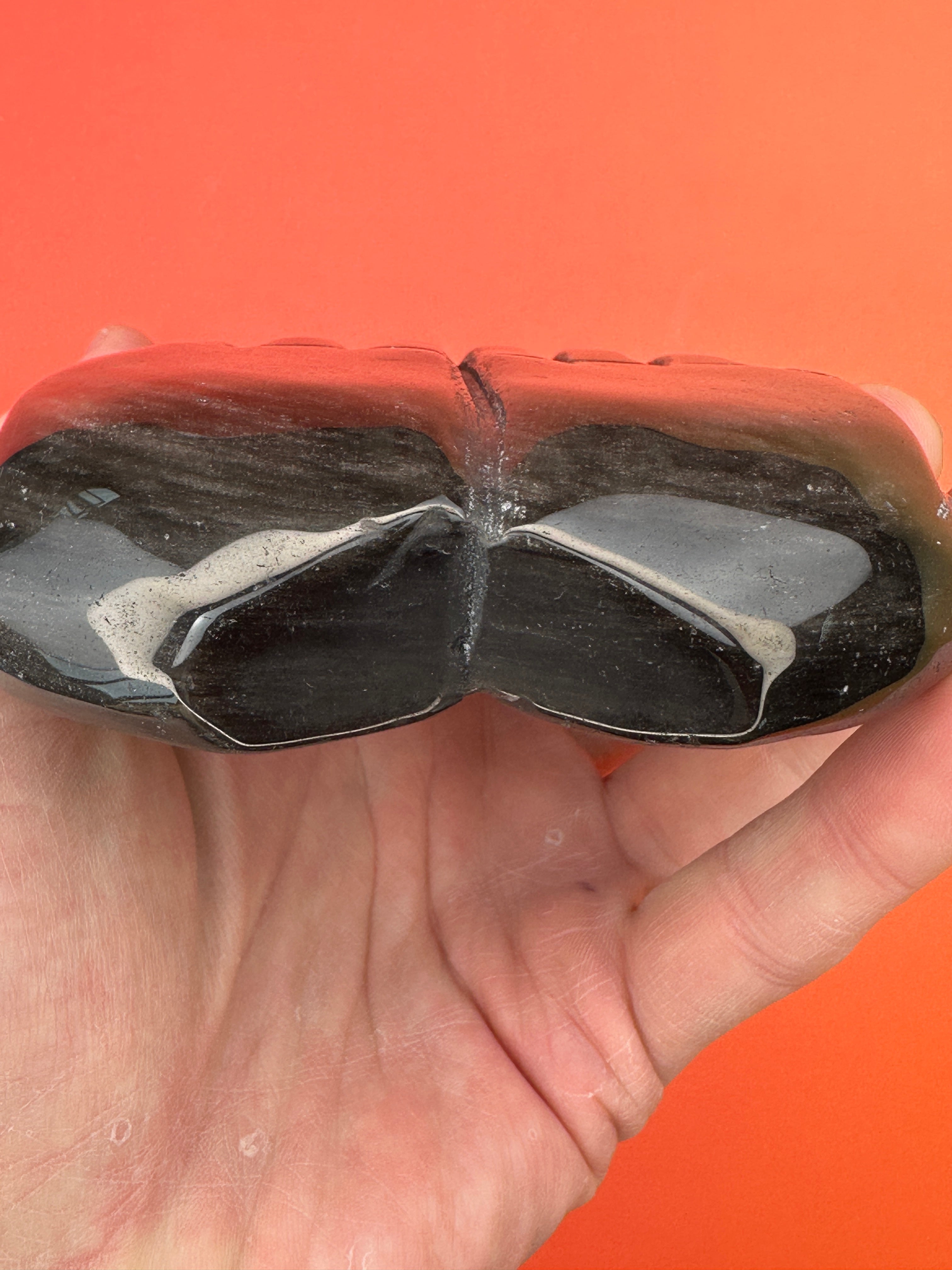 Silver sheen obsidian - Receiving hands