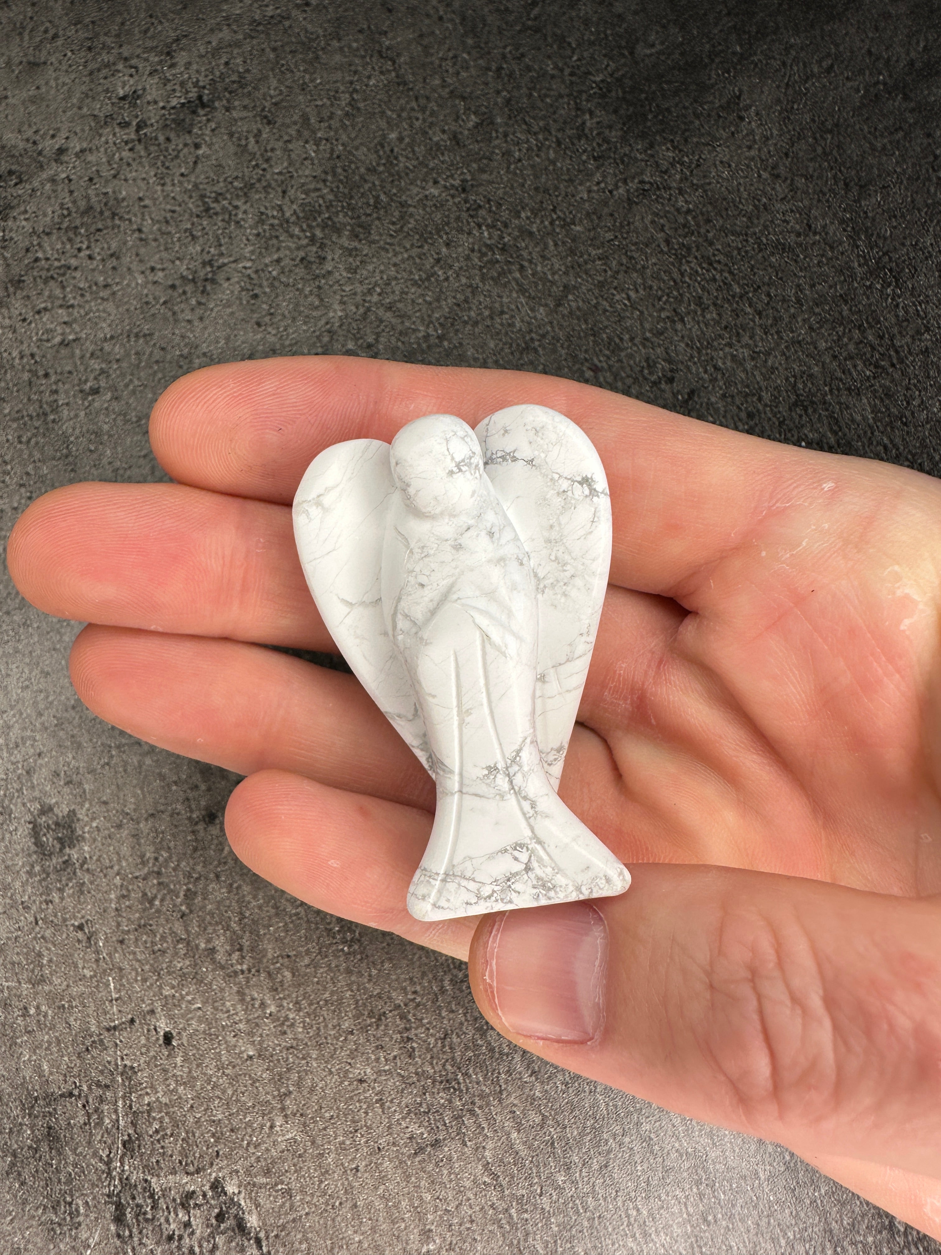 Howlite - Anxiety angel