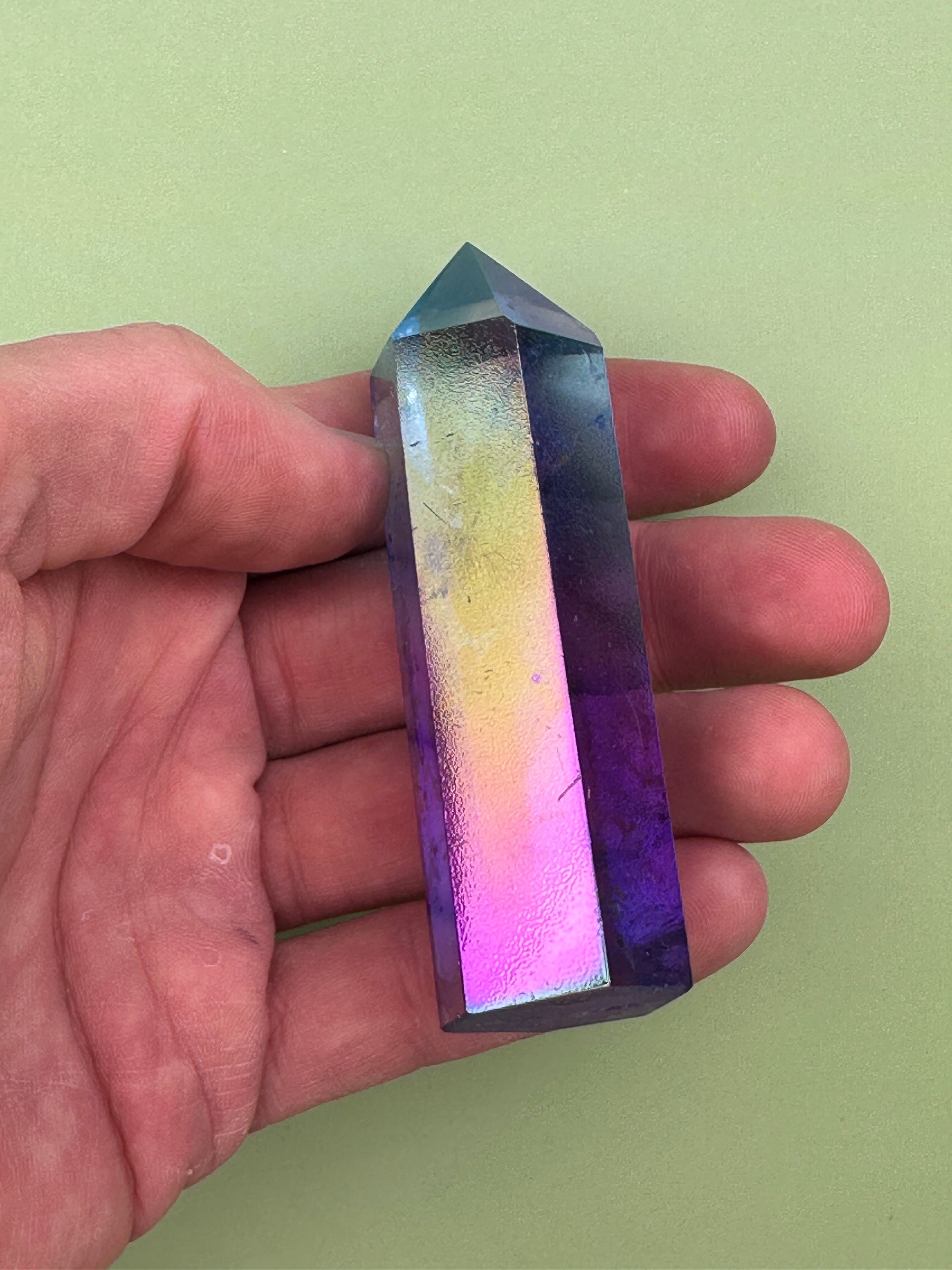 Blue-pink aura quartz - Tower