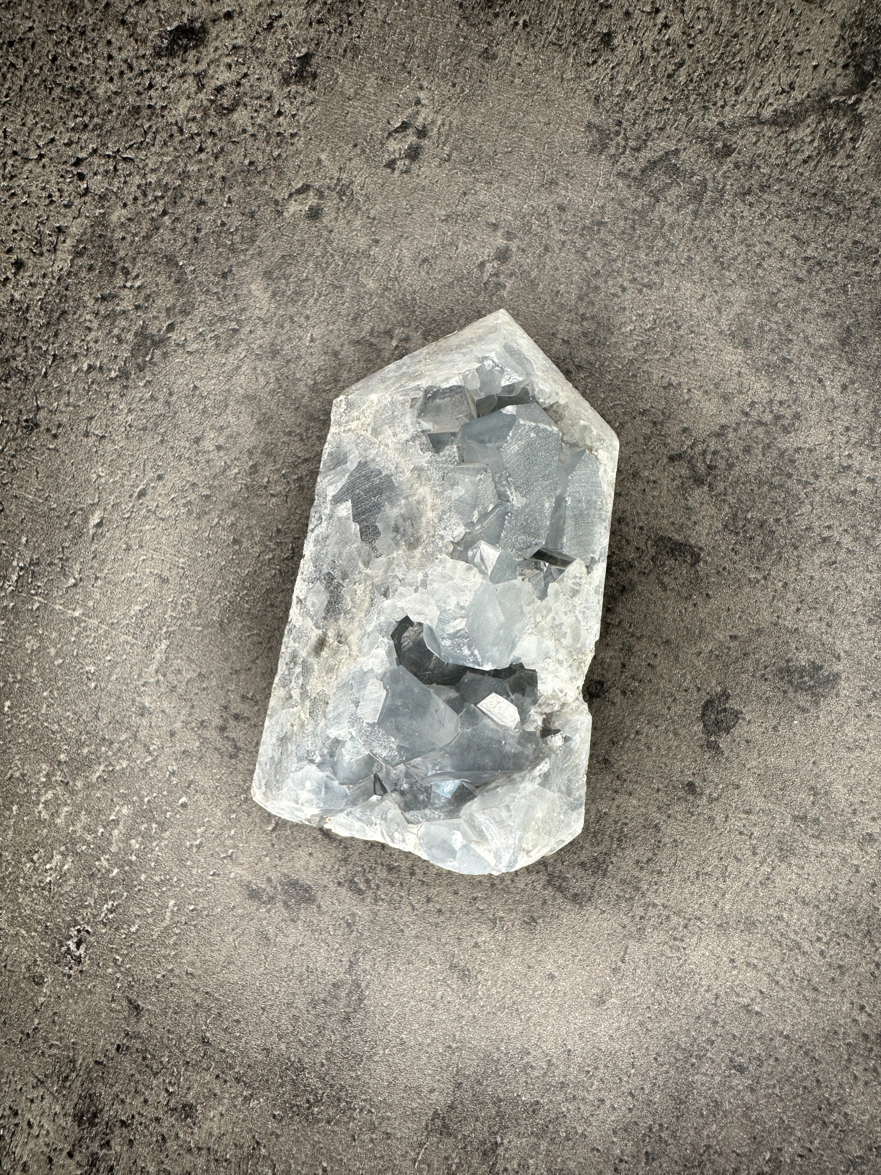 Celestite - Rough tower
