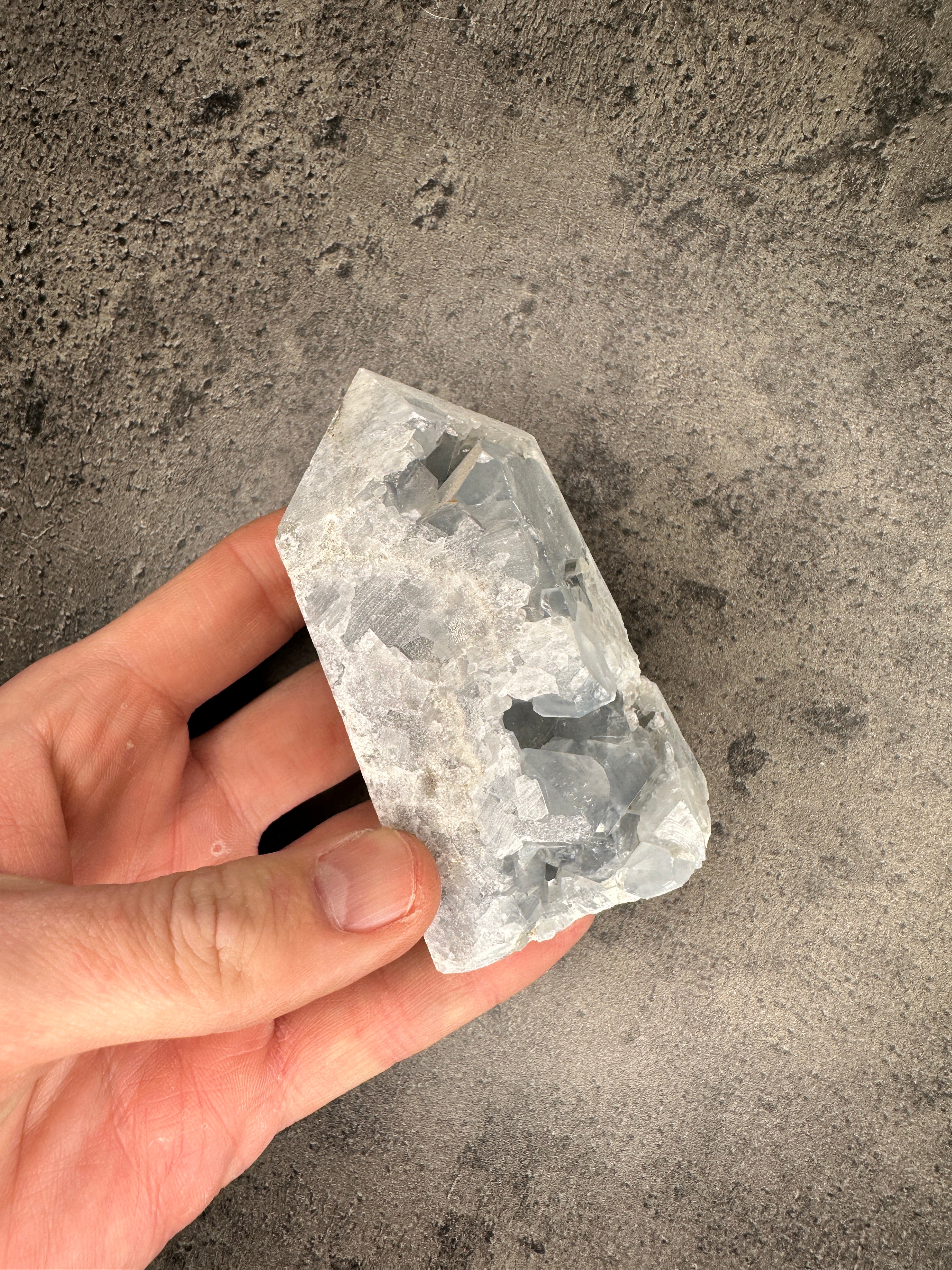 Celestite - Rough tower