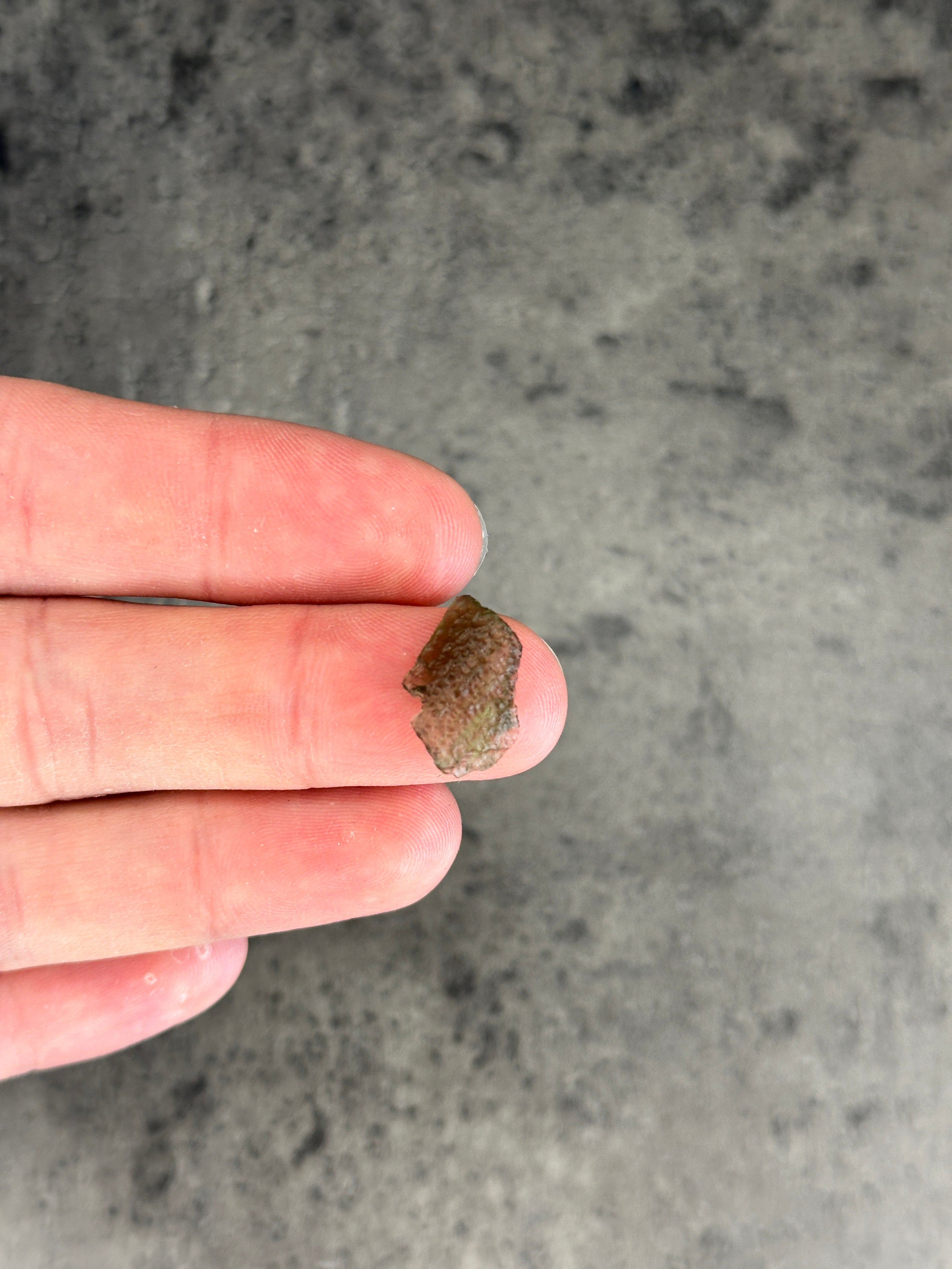 Moldavite - Rough/raw pieces