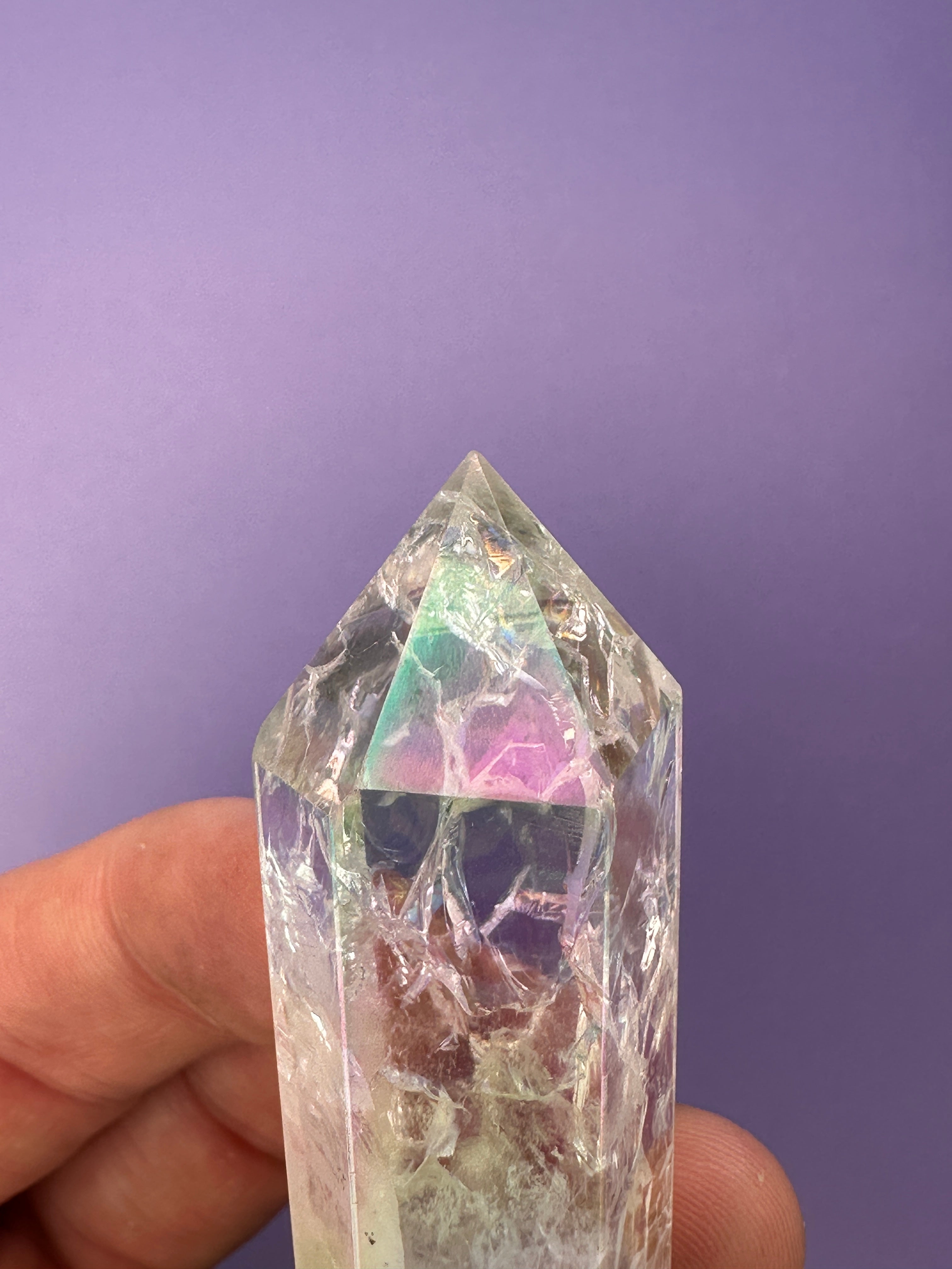 Aura crackle quartz - Small tower