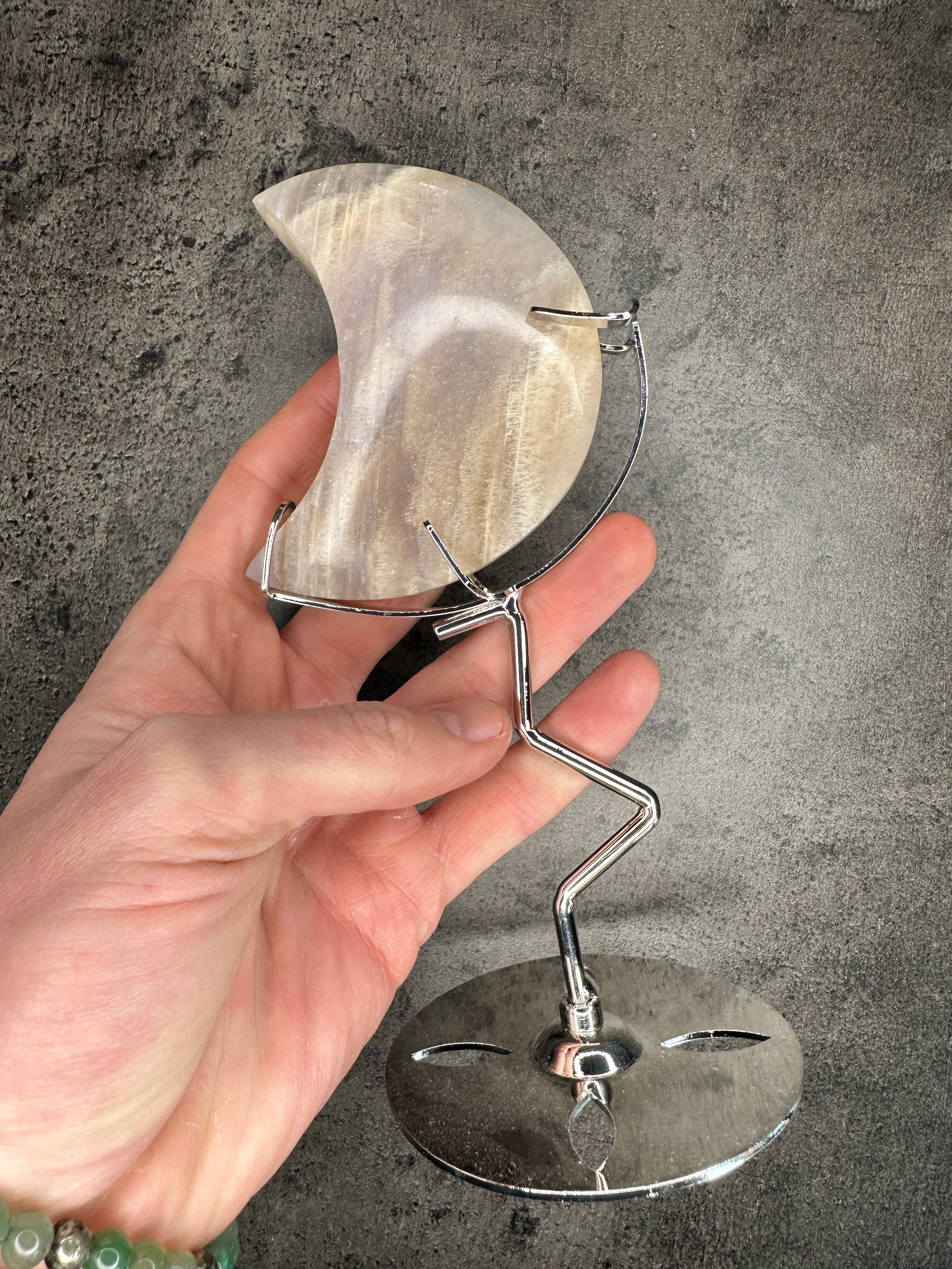 Peach moonstone - Moon on stand