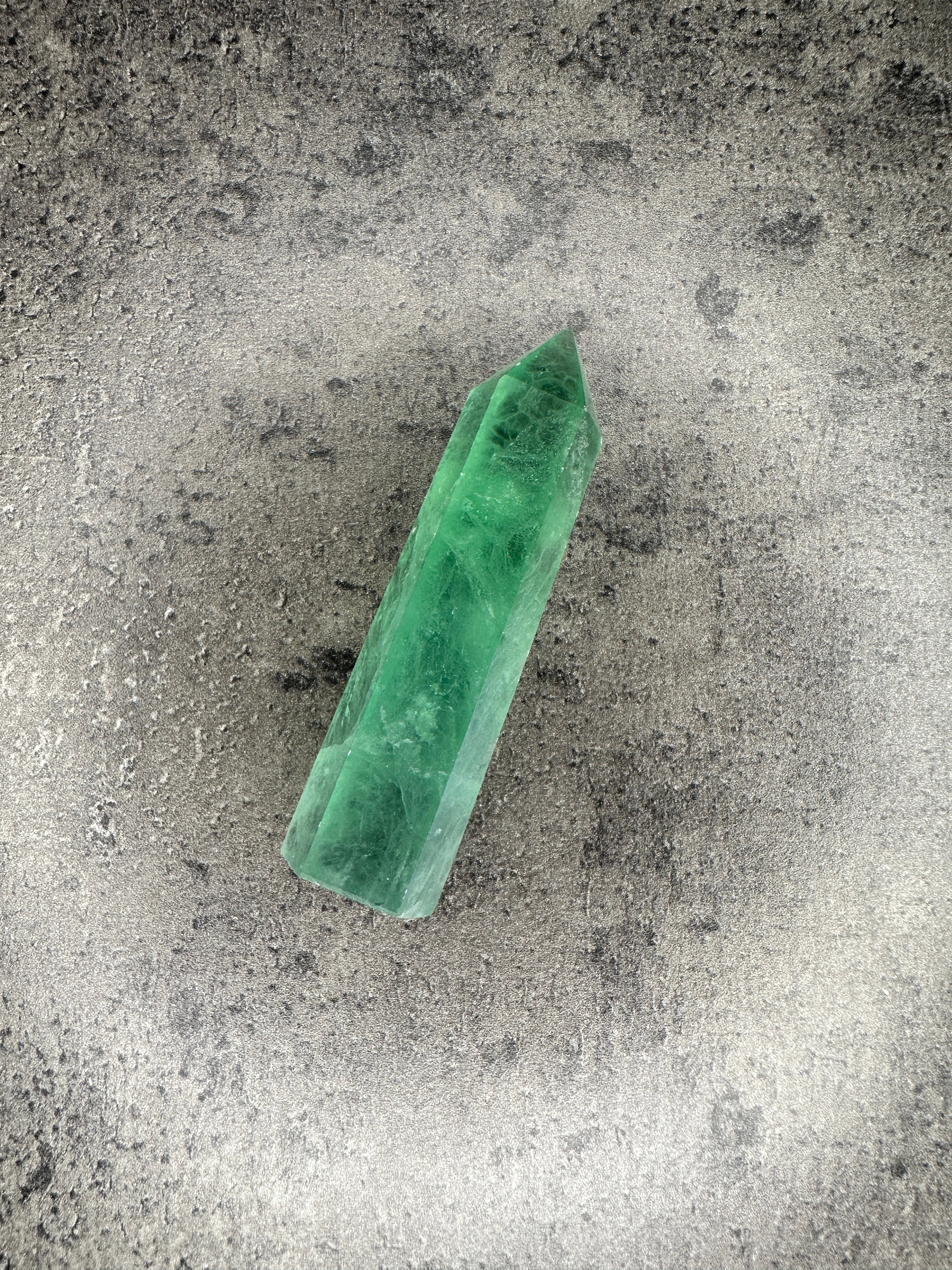 Green fluorite - Tower