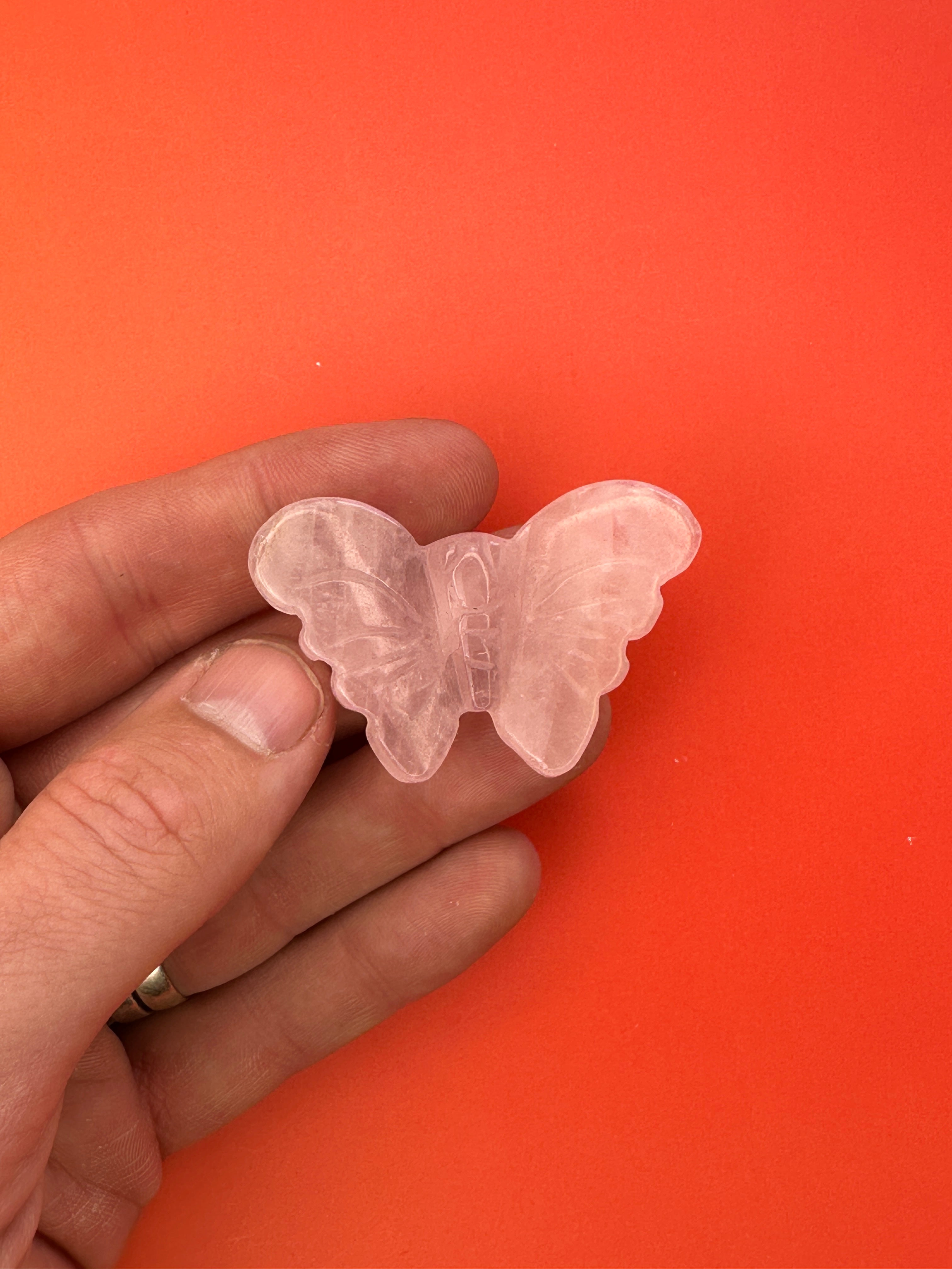 Rose quartz - Butterfly