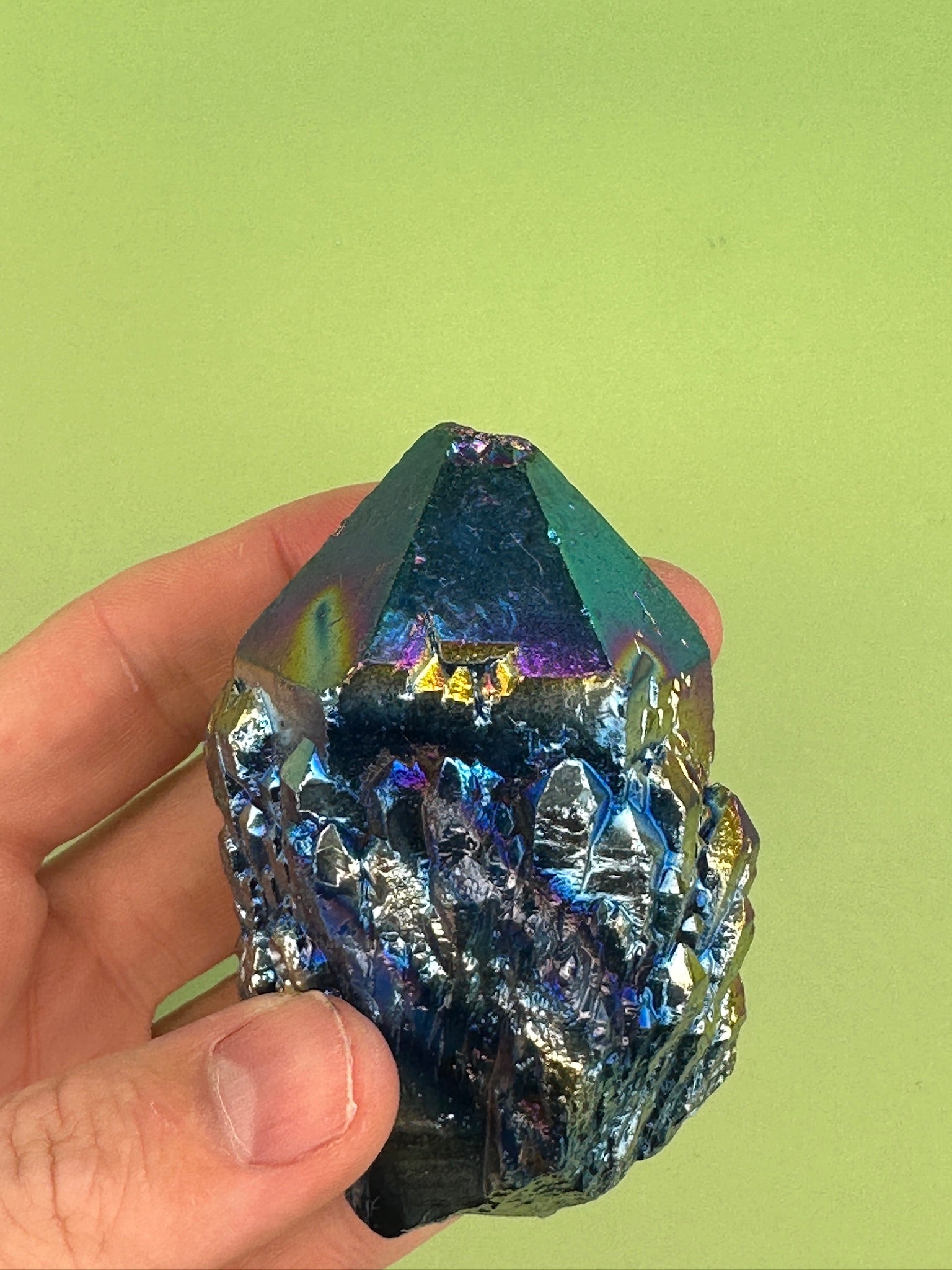 Titanium aura quartz - Rough point