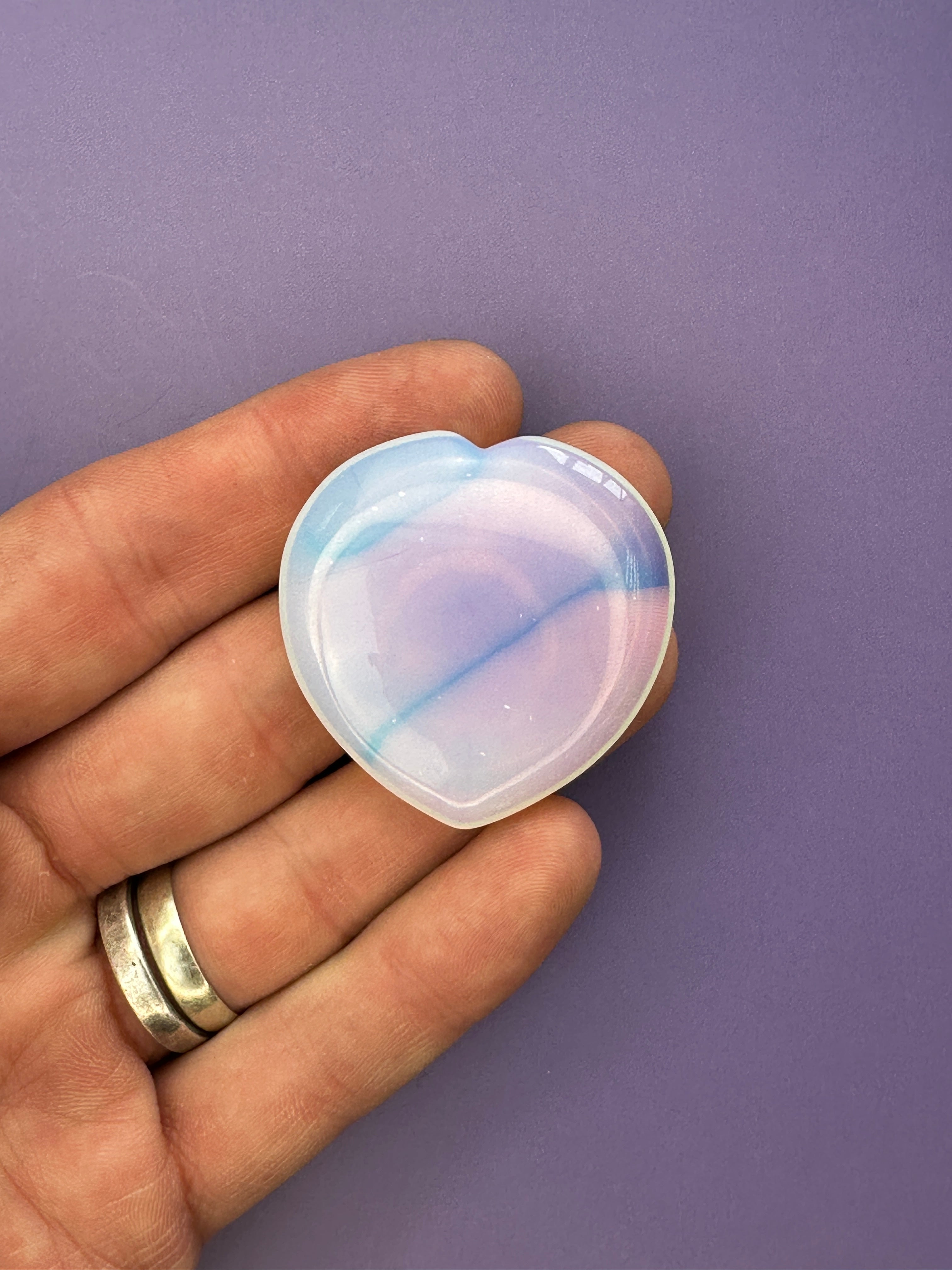 Opalite - Heart thumbstone