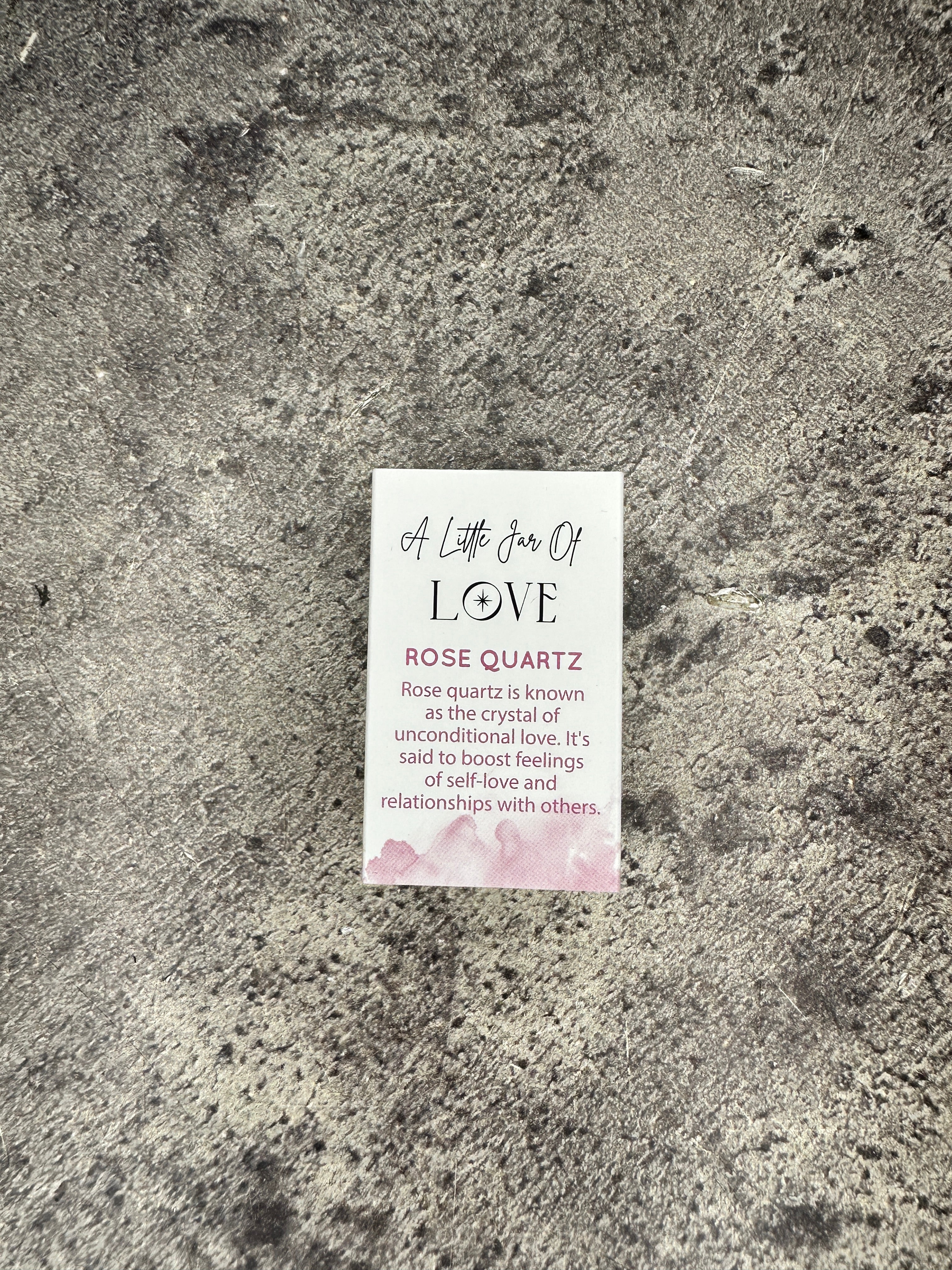 Rose quartz - Jar of love crystal chips