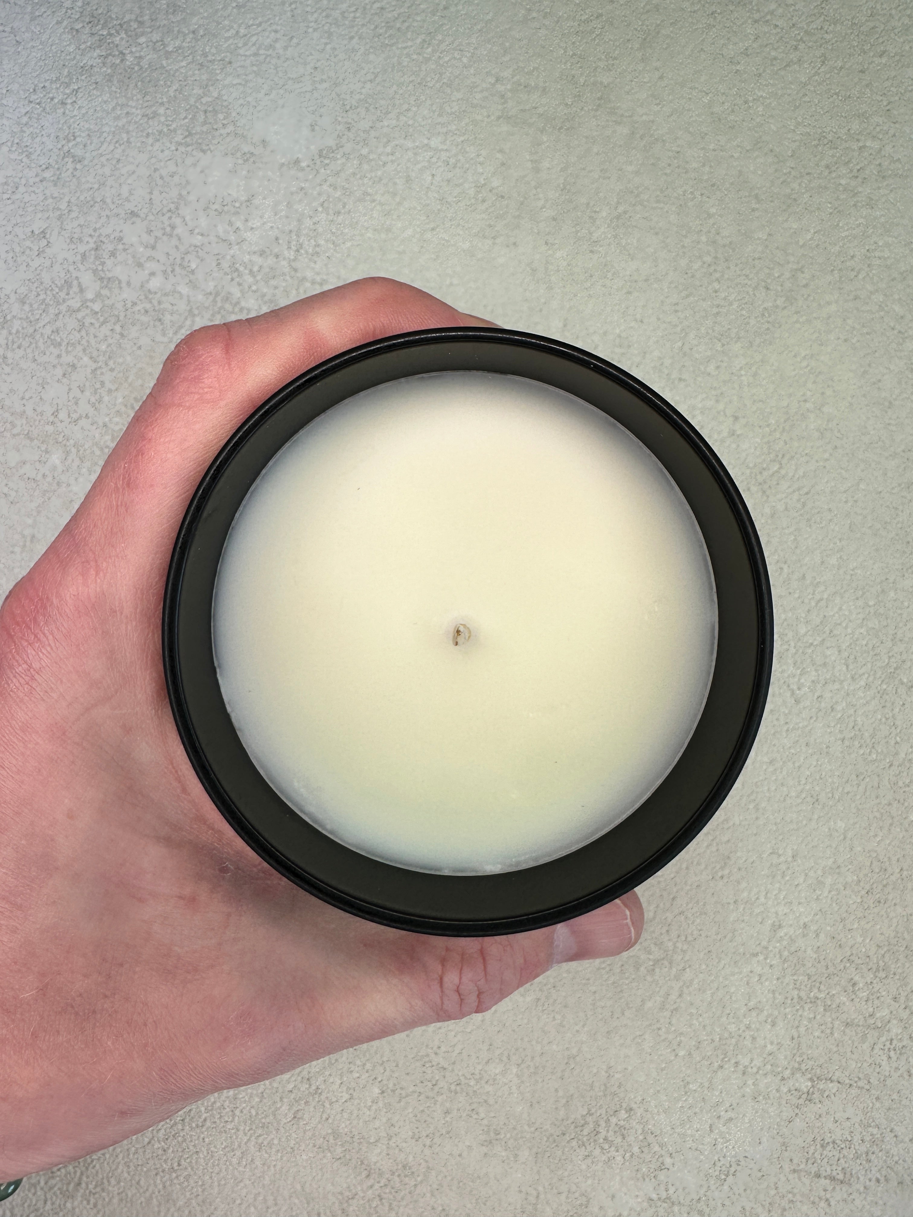 Reiki-infused ritual candle - Good Energy