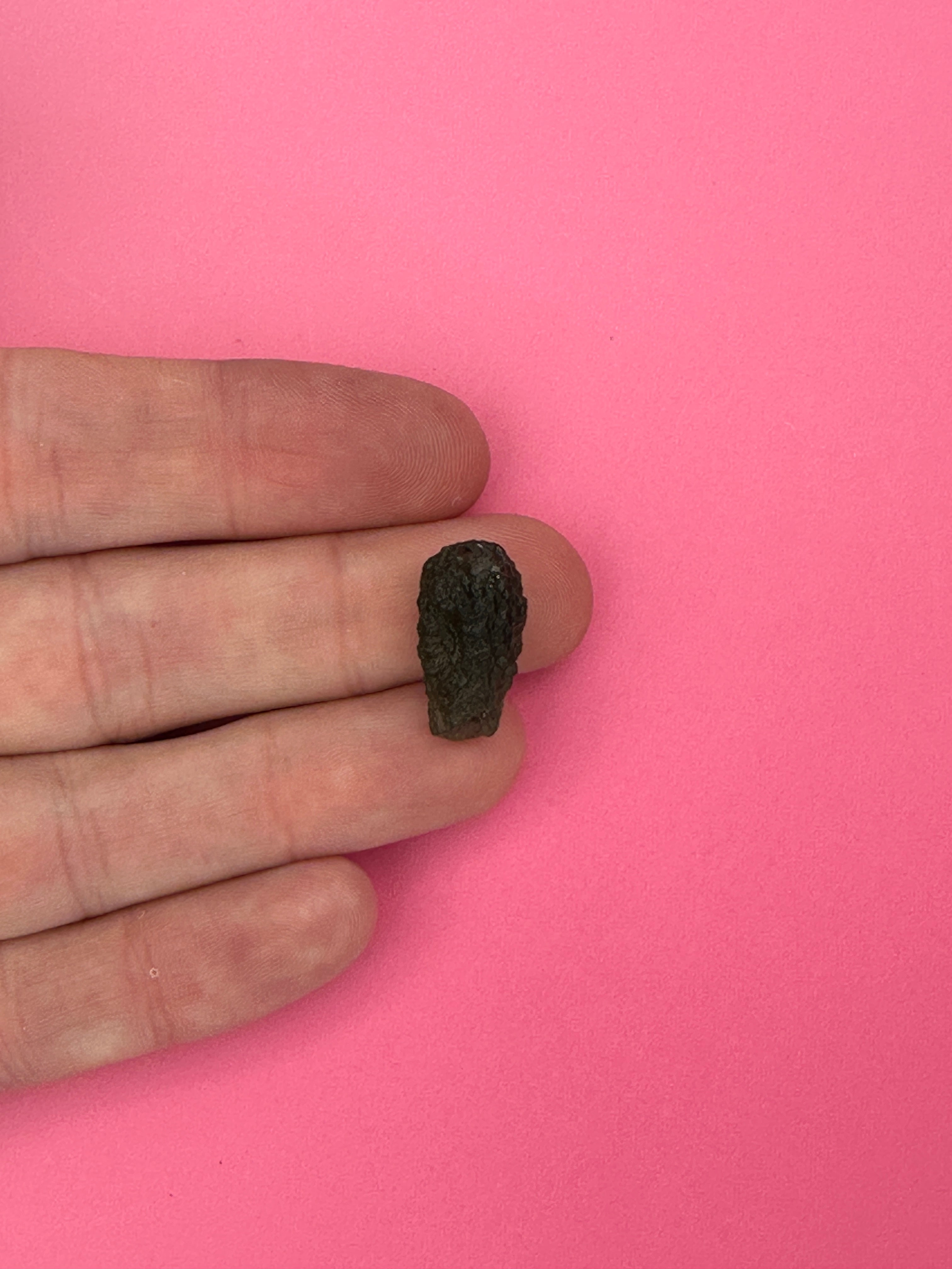 Moldavite - Rough/raw pieces