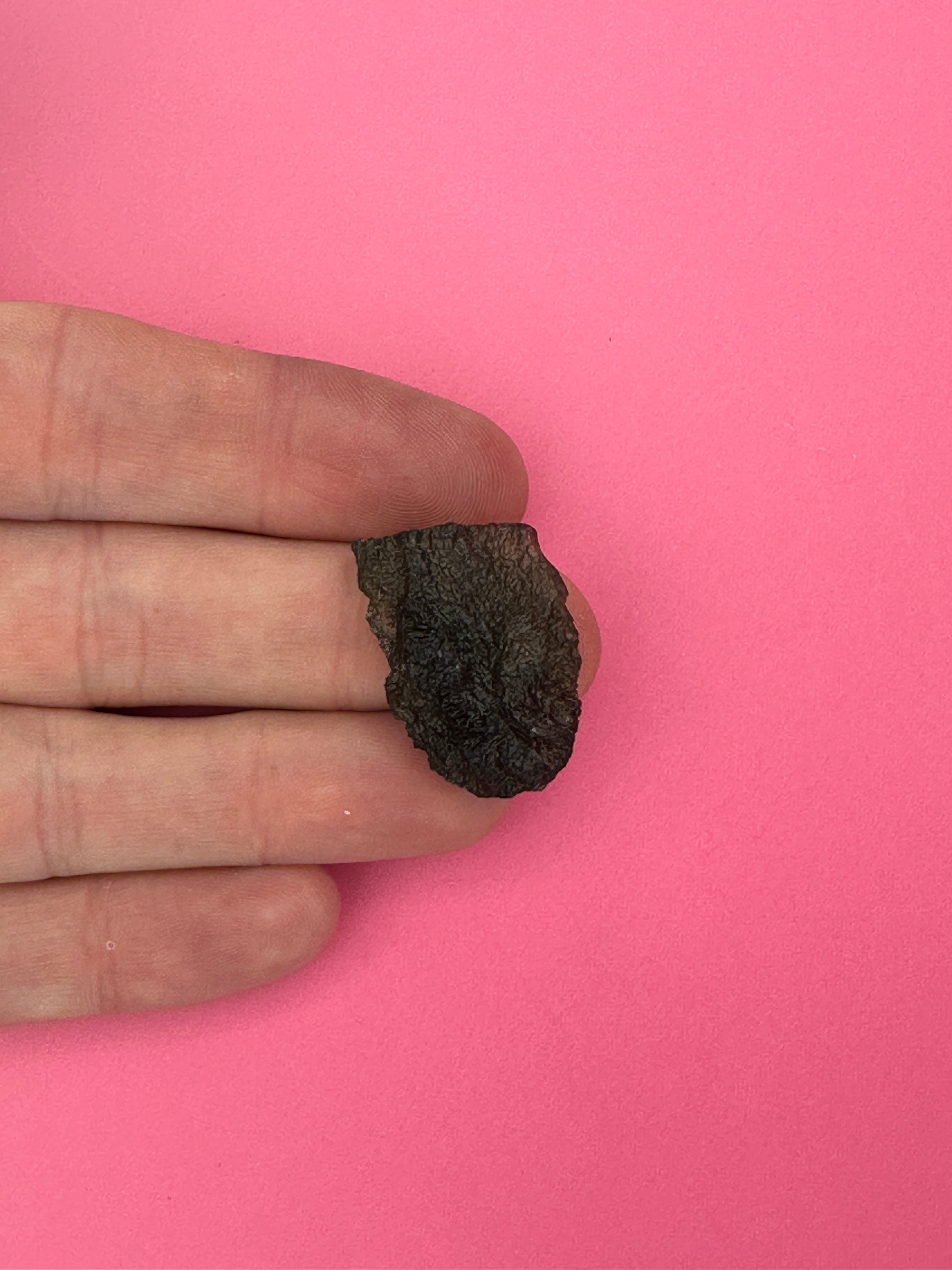 Moldavite - Rough/raw pieces