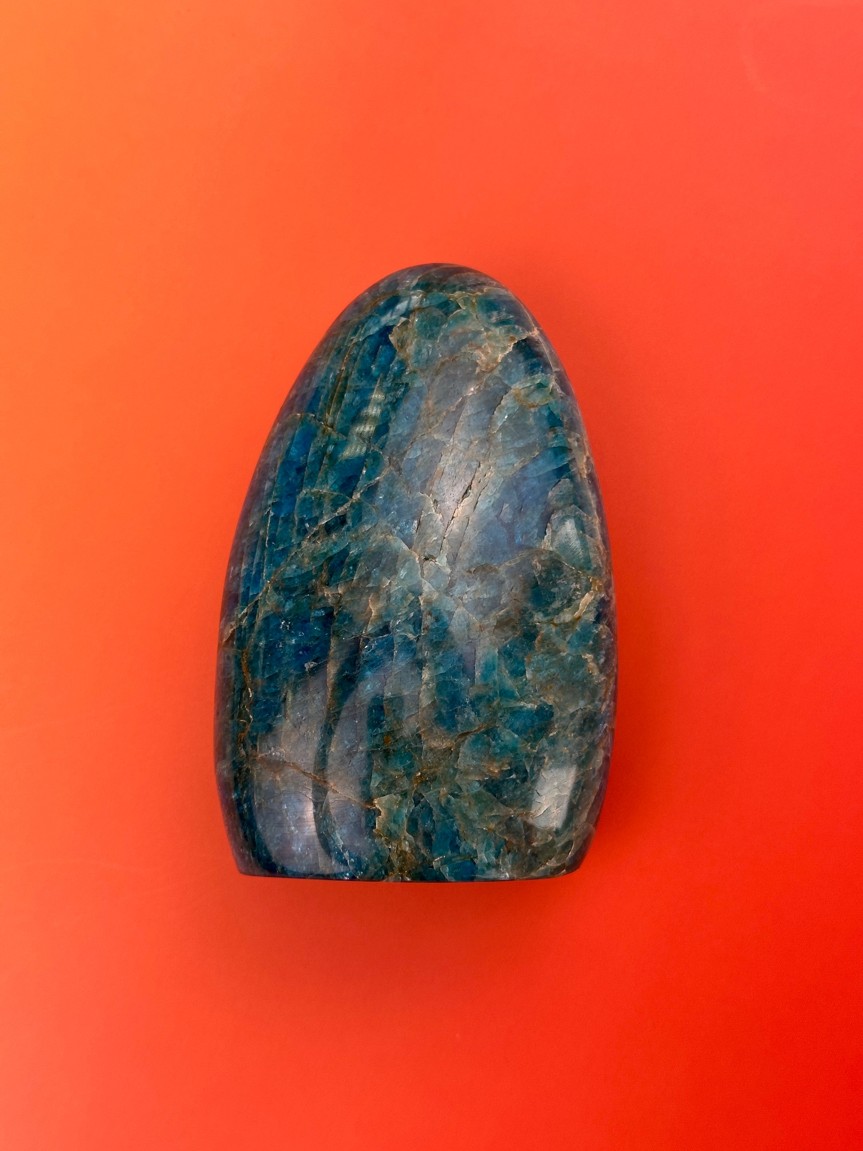 Apatite - Free form