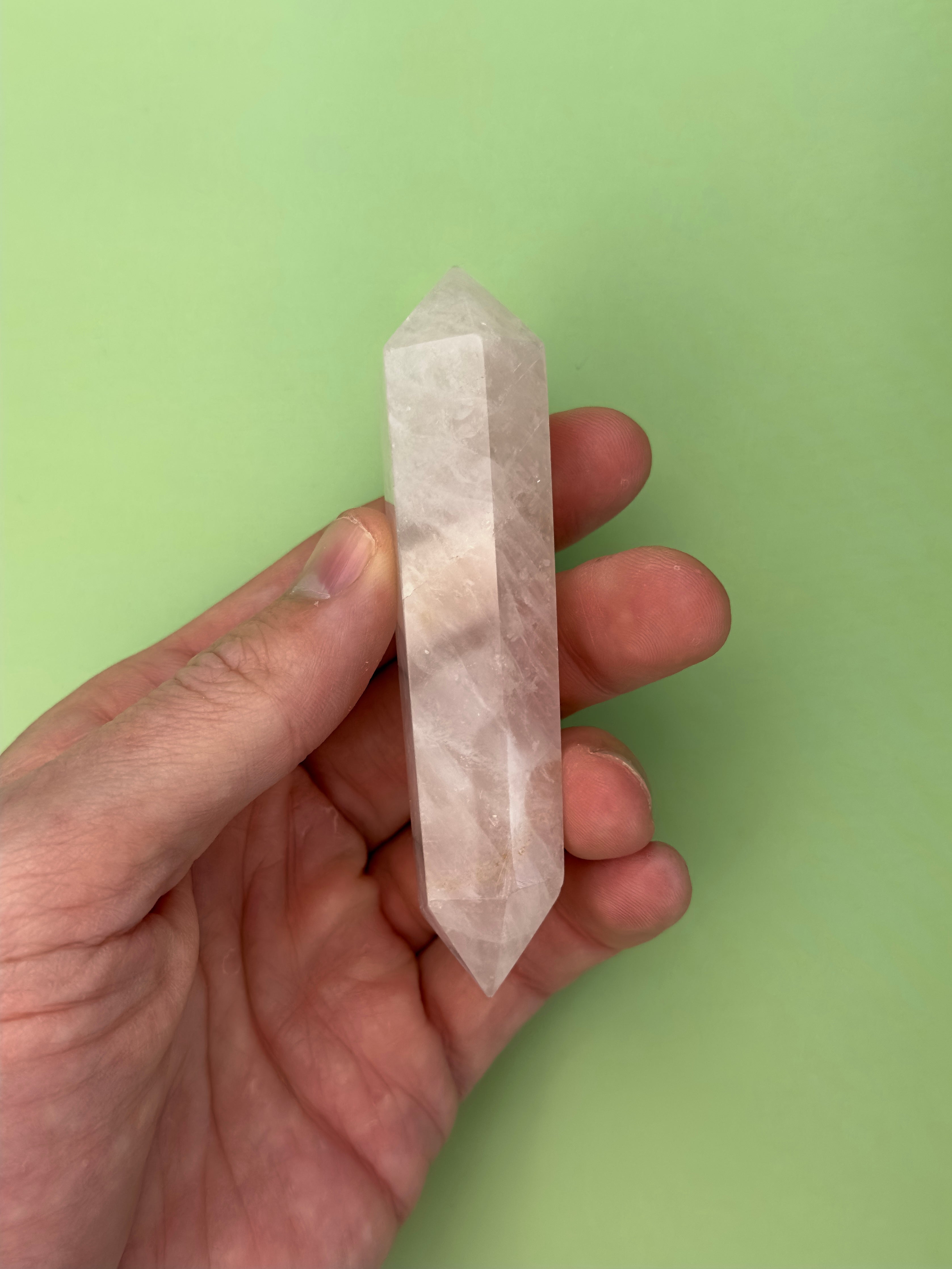 Rose quartz - Double-terminated point