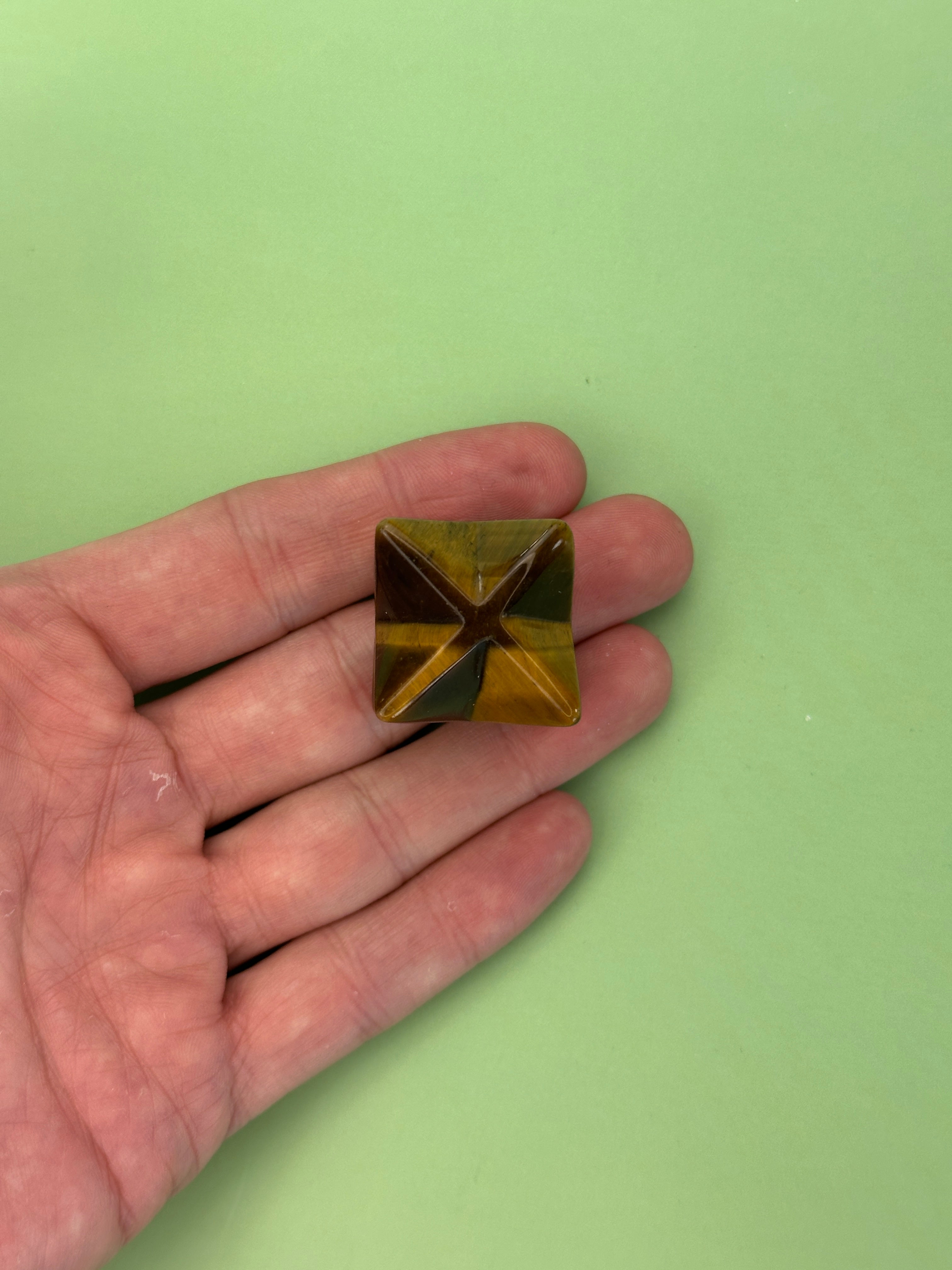 Tigers eye - Merkaba