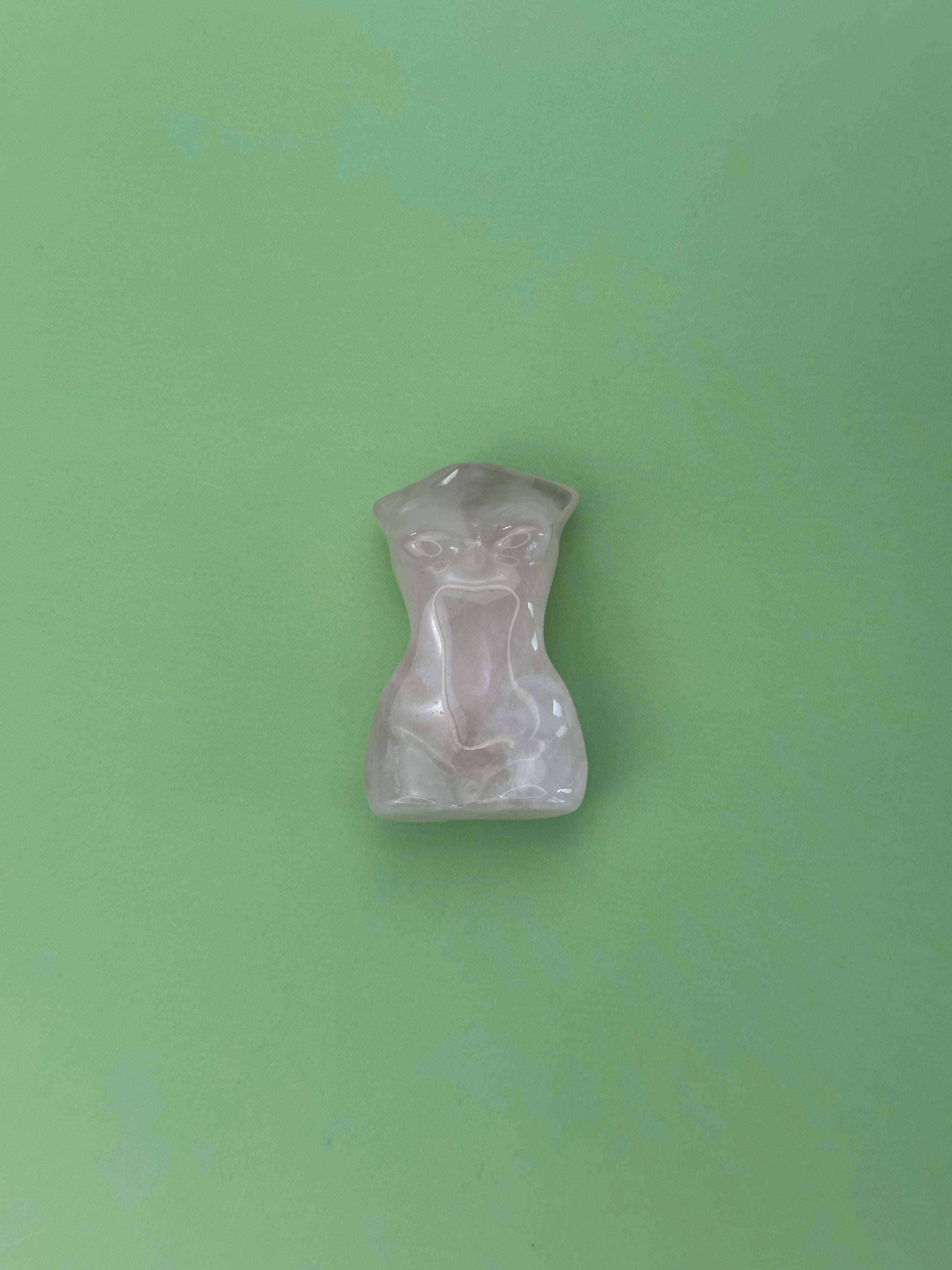 Rose quartz - Female torso