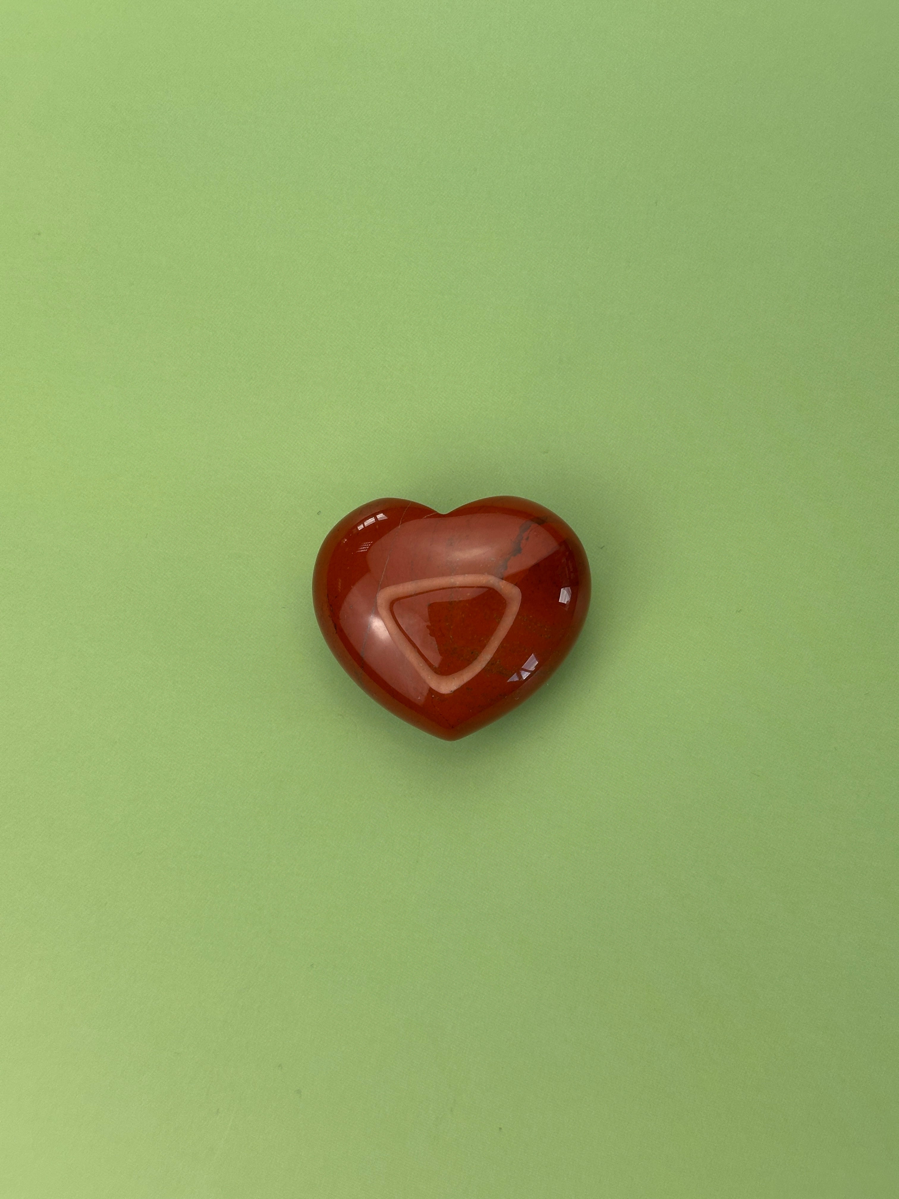 Red jasper - Medium heart