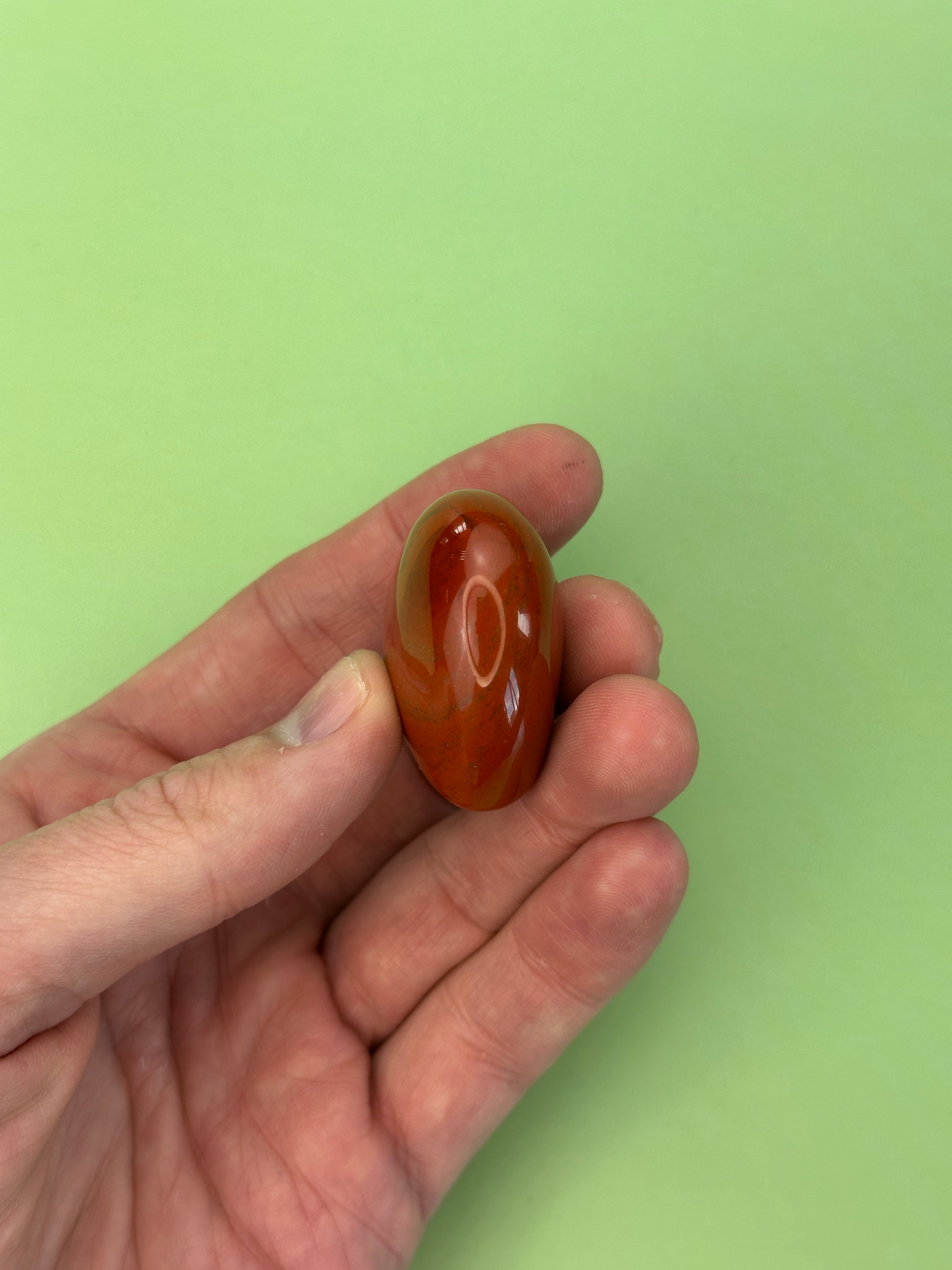 Red jasper - Medium heart