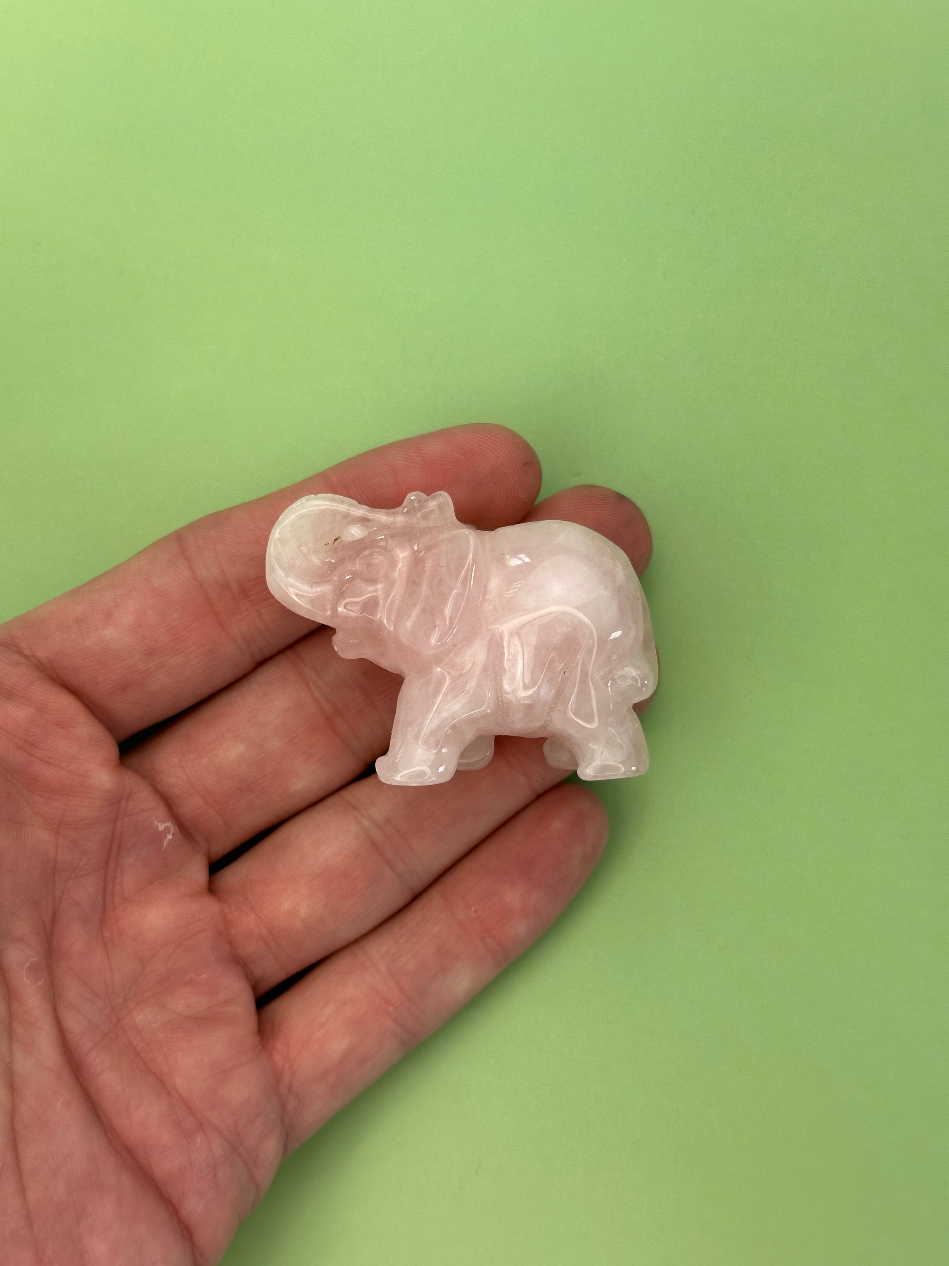 Rose quartz - Elephant