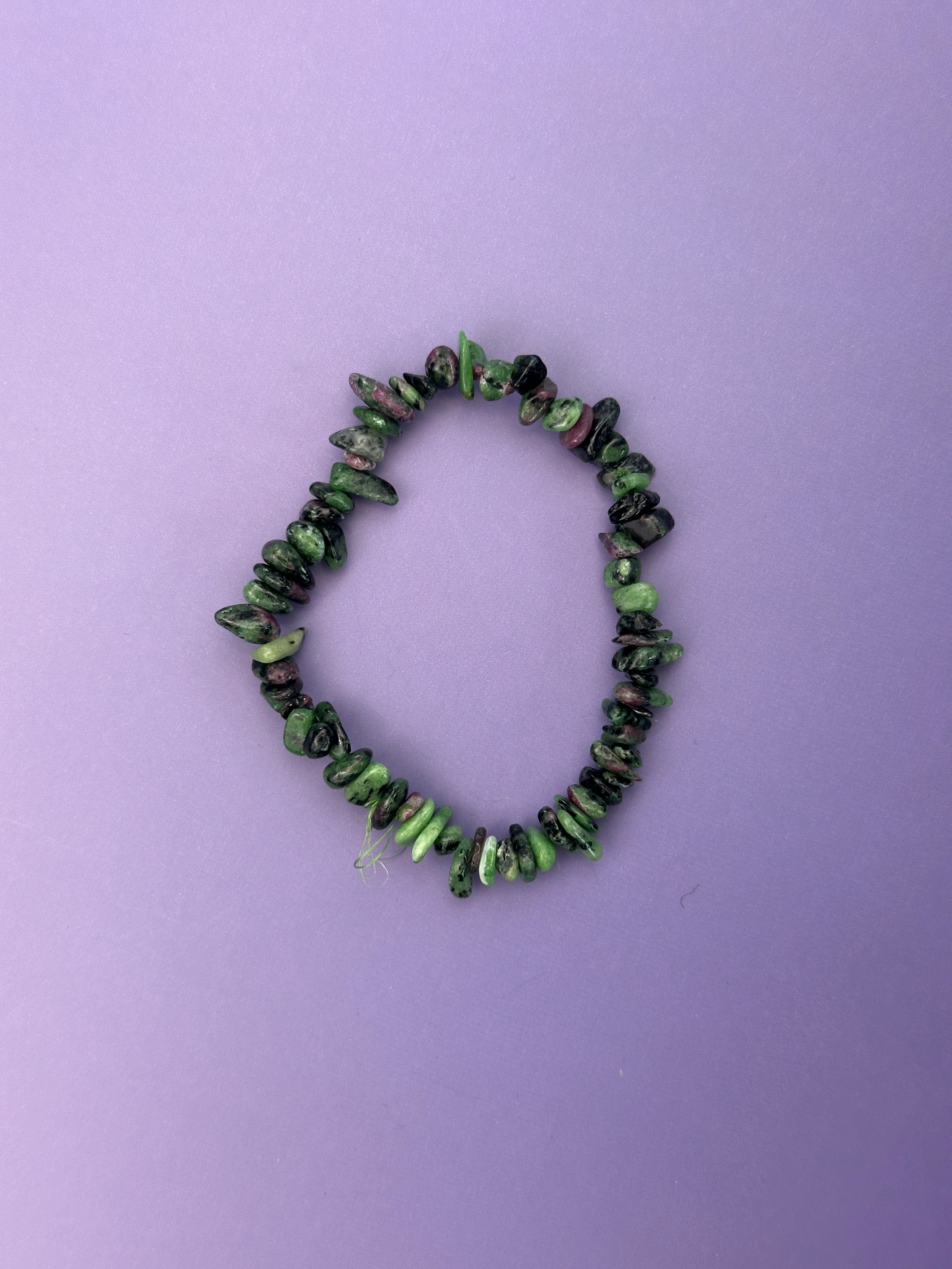 Ruby zoisite - Crystal chip bracelet