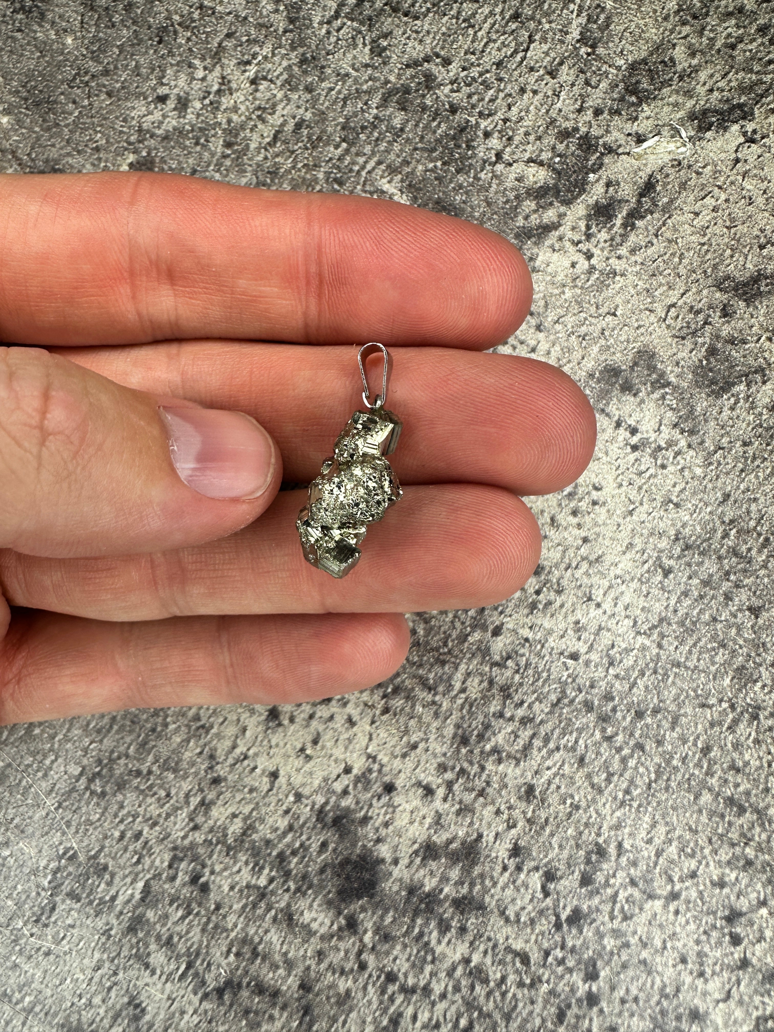 Mini rough pendant - Pyrite